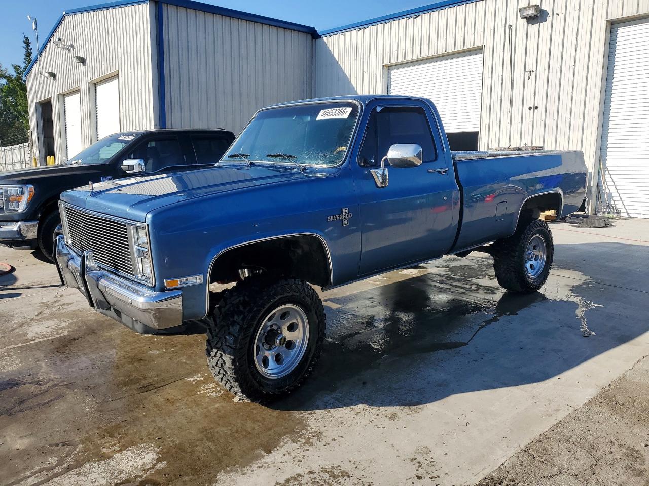 1984 Chev C10 Blue vin: 1GCDC14H9EF342100