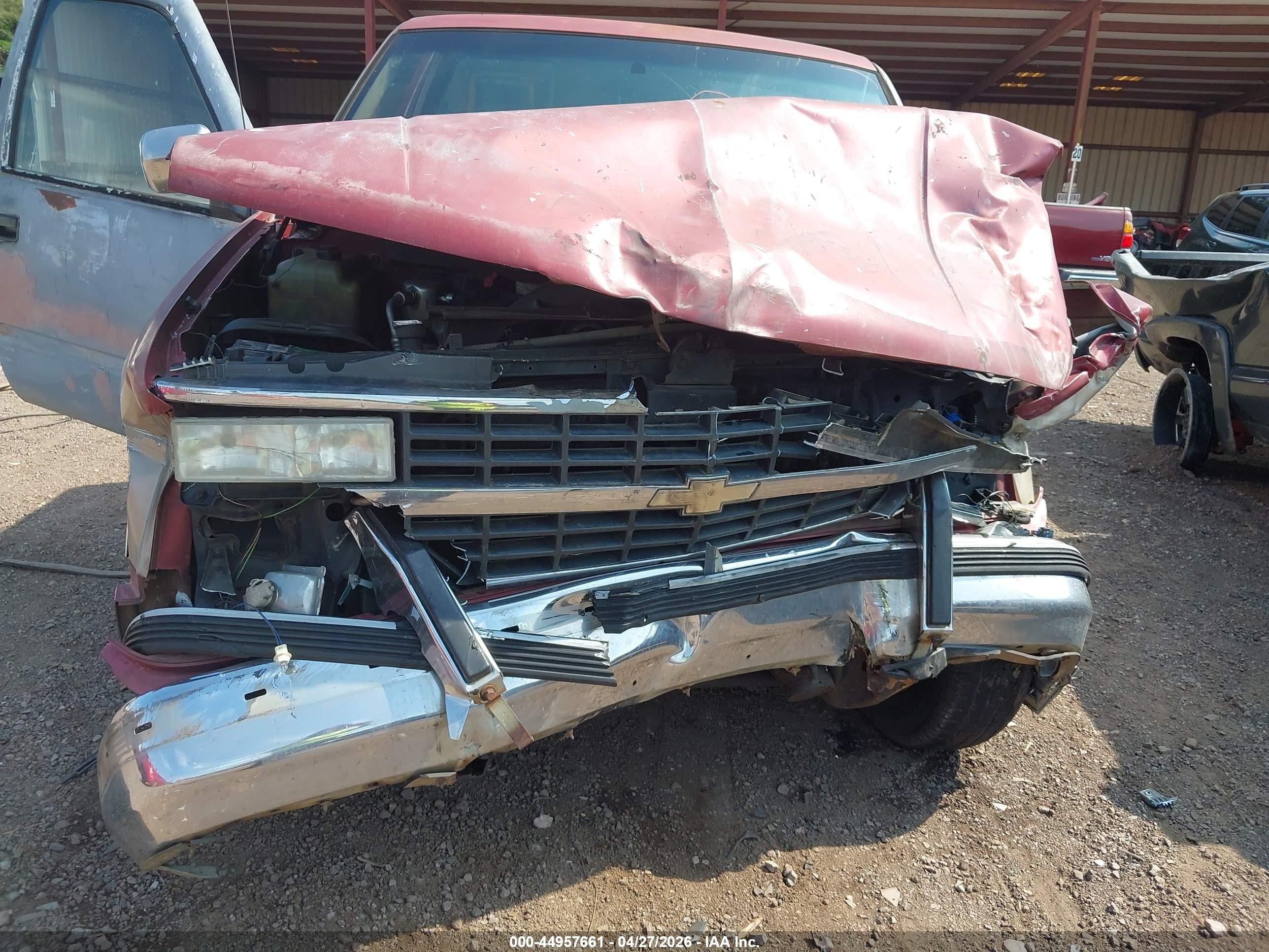 1991 Chevrolet Gmt-400 C1500 Красный vin: 1GCDC14HXME212864