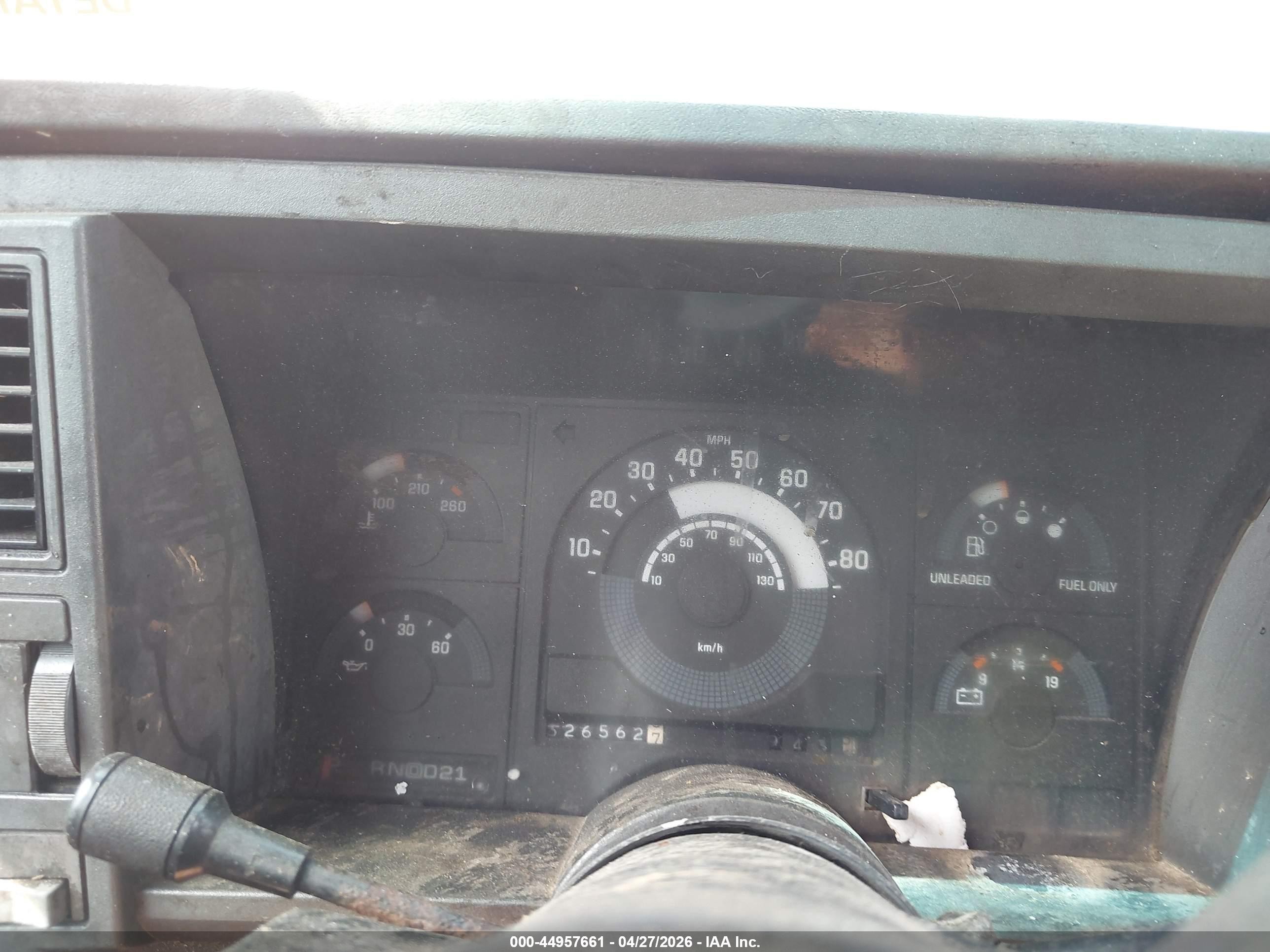 1991 Chevrolet Gmt-400 C1500 Красный vin: 1GCDC14HXME212864