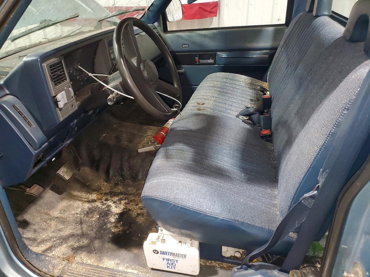 1992 Chevrolet Gmt-400 C1500 Blue vin: 1GCDC14HXNE222702