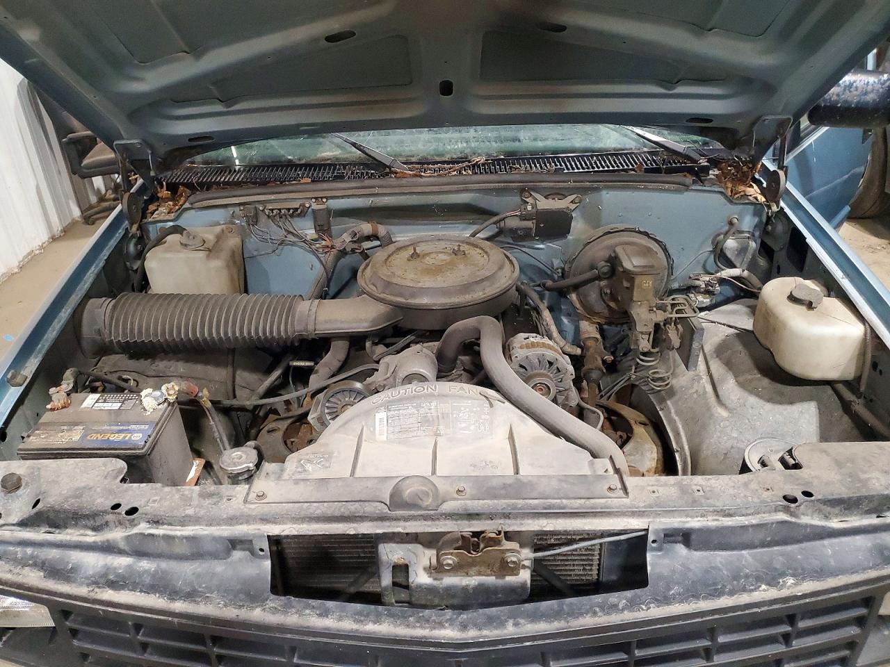 1992 Chevrolet Gmt-400 C1500 Blue vin: 1GCDC14HXNE222702