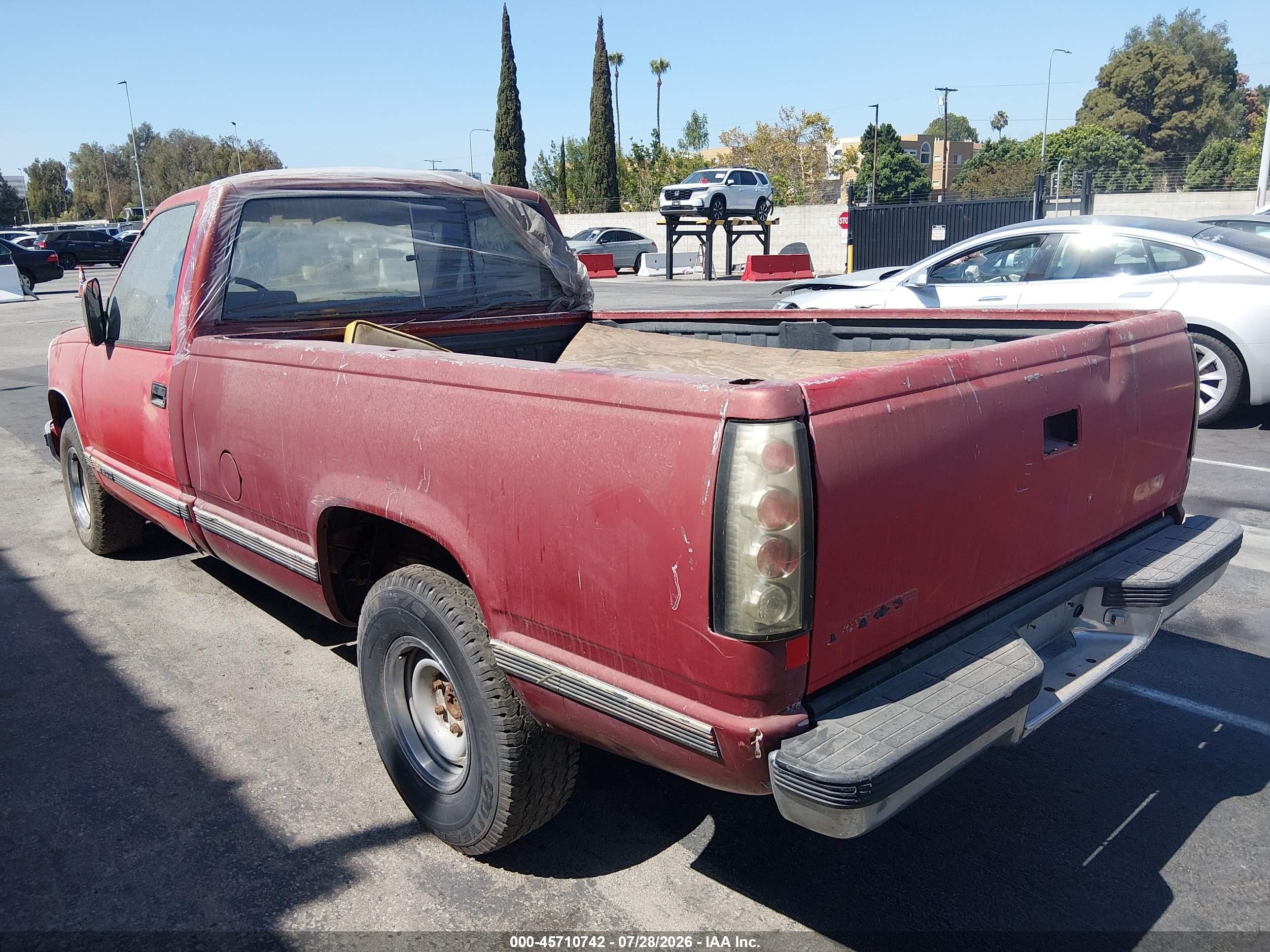 1989 Chevrolet Gmt-400 C1500 Красный vin: 1GCDC14K0KZ285520