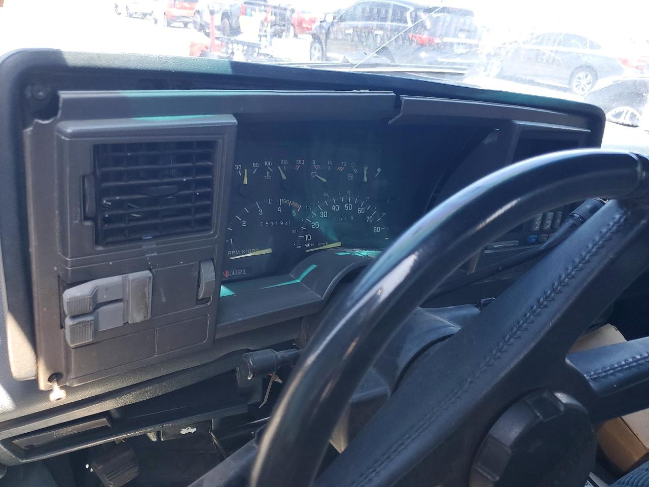 1991 Chevrolet Gmt-400 C1500 Синий vin: 1GCDC14K0MZ202994