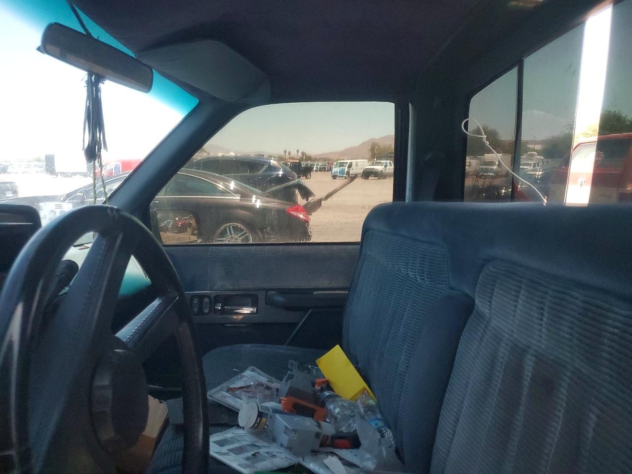 1991 Chevrolet Gmt-400 C1500 Синий vin: 1GCDC14K0MZ202994