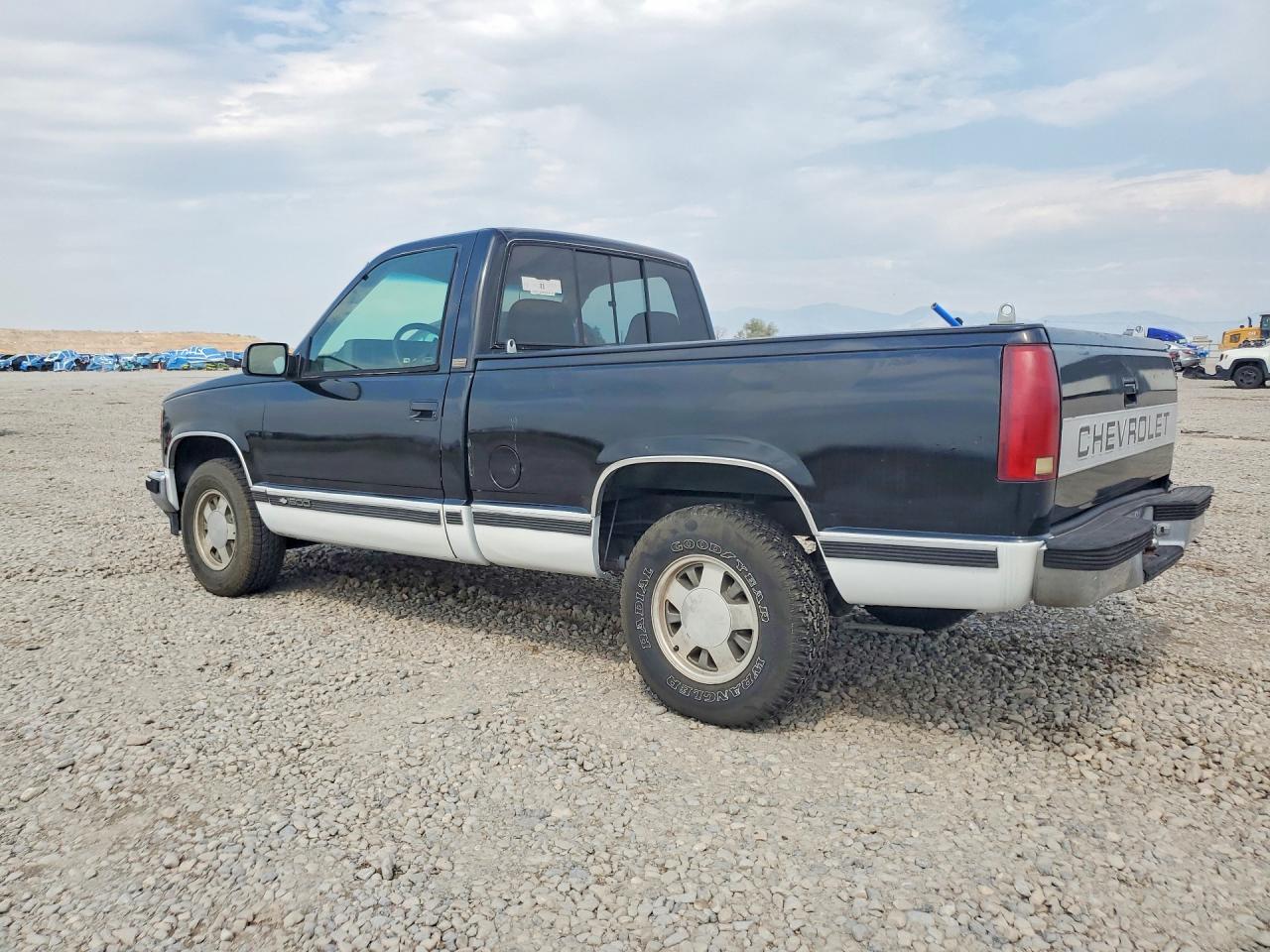 1992 Chevrolet Gmt-400 C1500 Black vin: 1GCDC14K0NZ134522