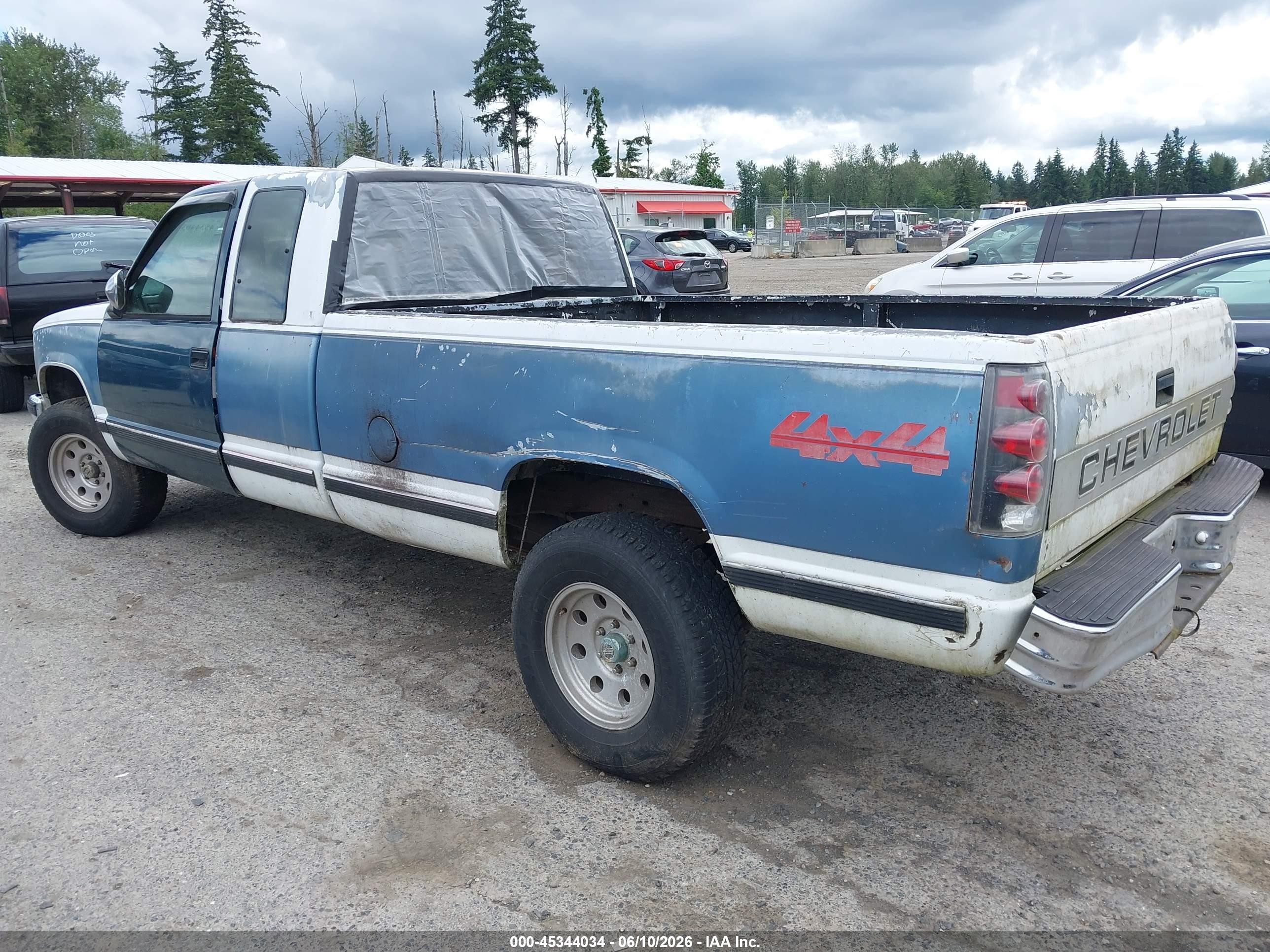 1991 Chevrolet Gmt-400 C1500 Синий vin: 1GCDC14K2ME184330