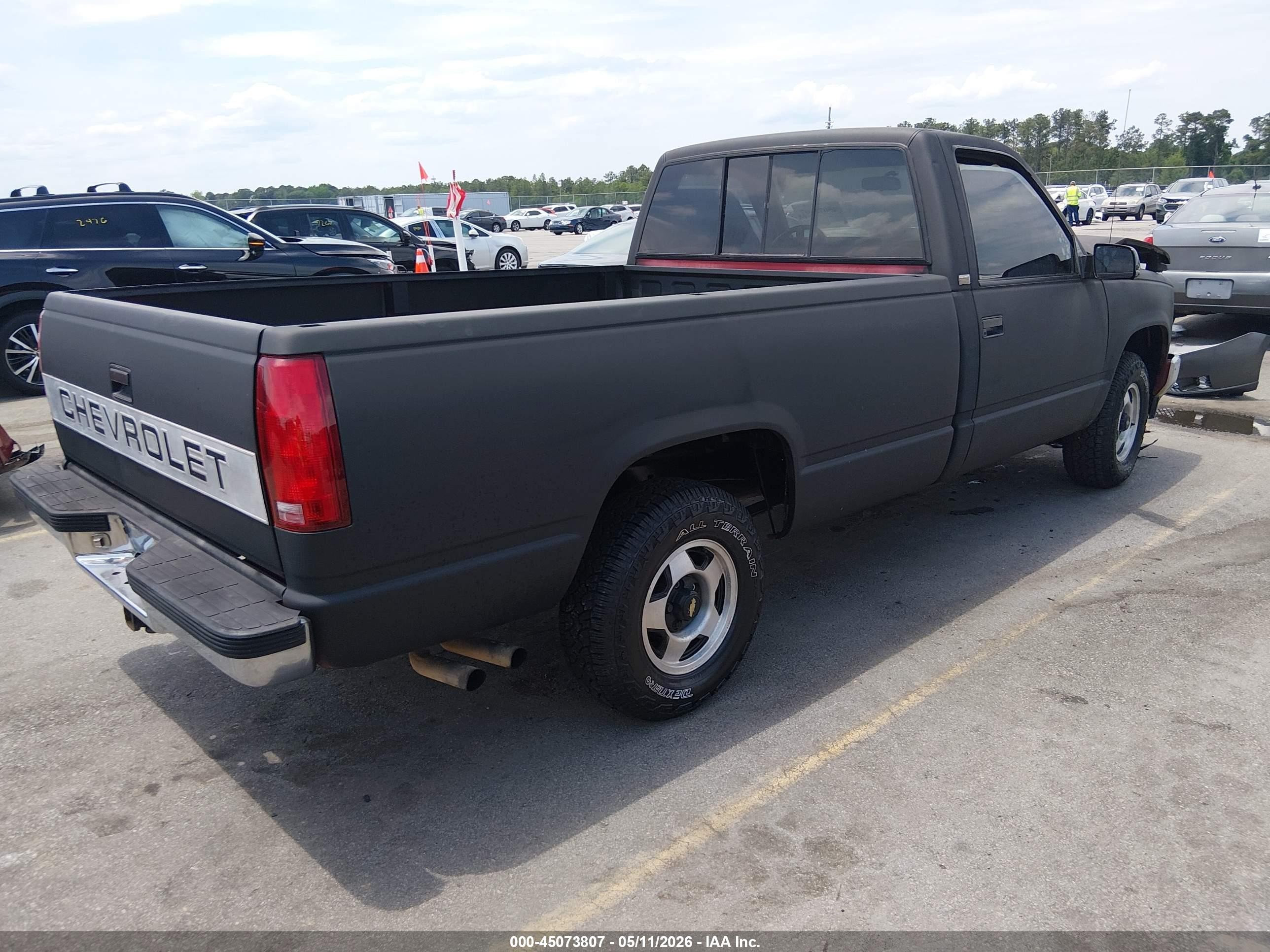 1990 Chevrolet Gmt-400 C1500 Черный vin: 1GCDC14K3LE189292