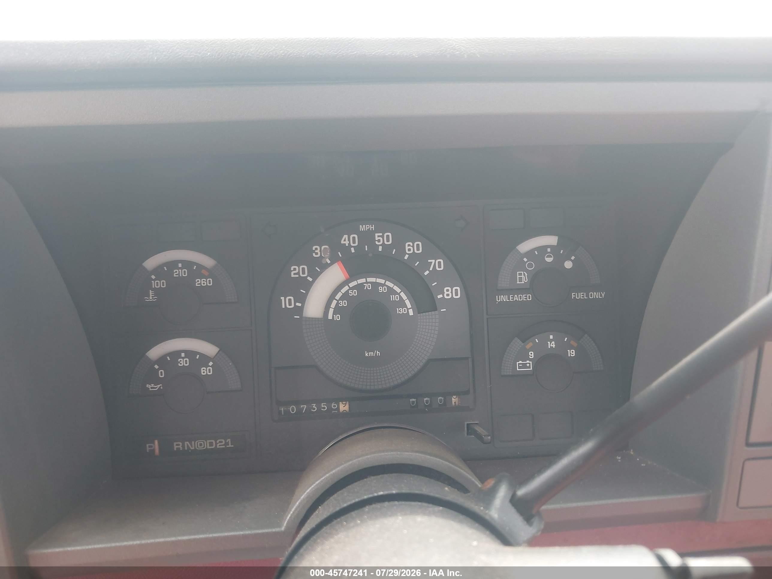 1990 Chevrolet Gmt-400 C1500 Red vin: 1GCDC14K3LZ255087