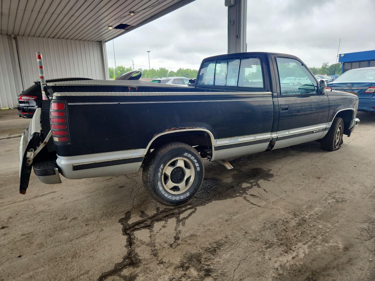 1991 Chevrolet Gmt-400 C1500 Black vin: 1GCDC14K3ME190217