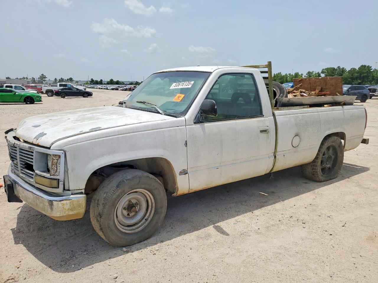 1992 Chevrolet Gmt-400 C1500 White vin: 1GCDC14K3NZ224277