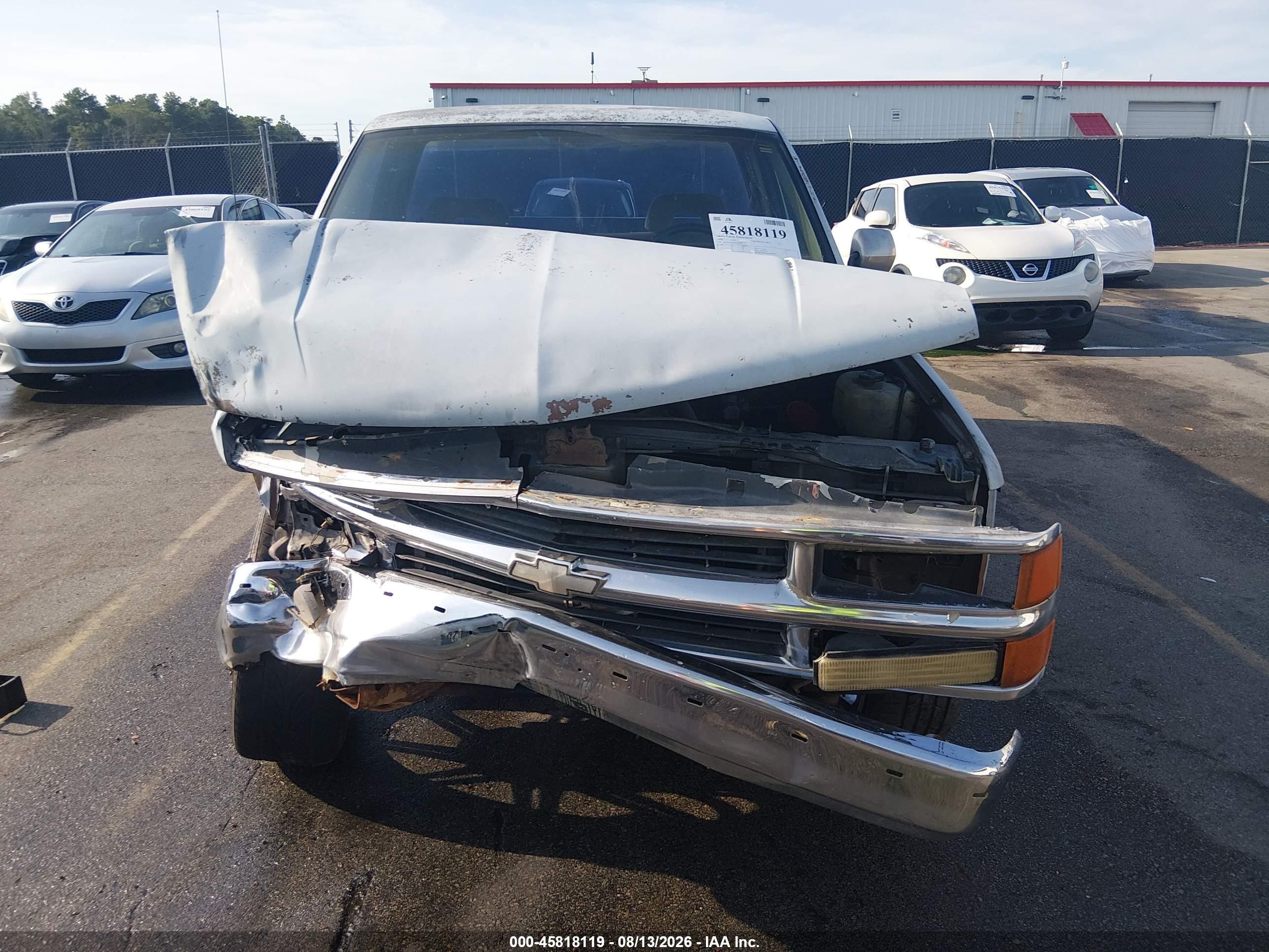 1994 Chevrolet Gmt-400 C1500 White vin: 1GCDC14K3RZ164569