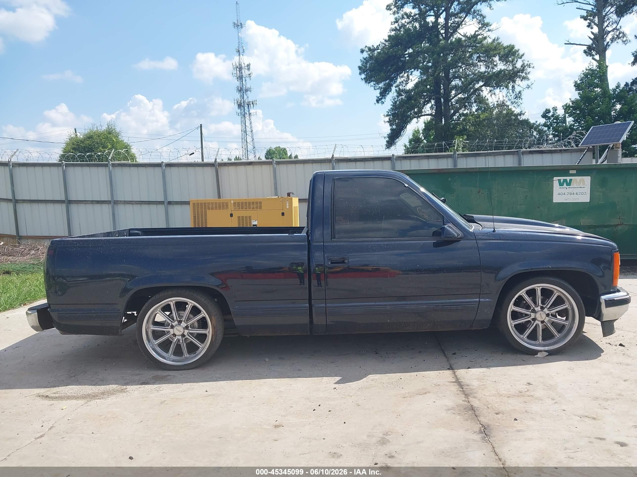 1989 Chevrolet Gmt-400 C1500 Blue vin: 1GCDC14K5KZ160481