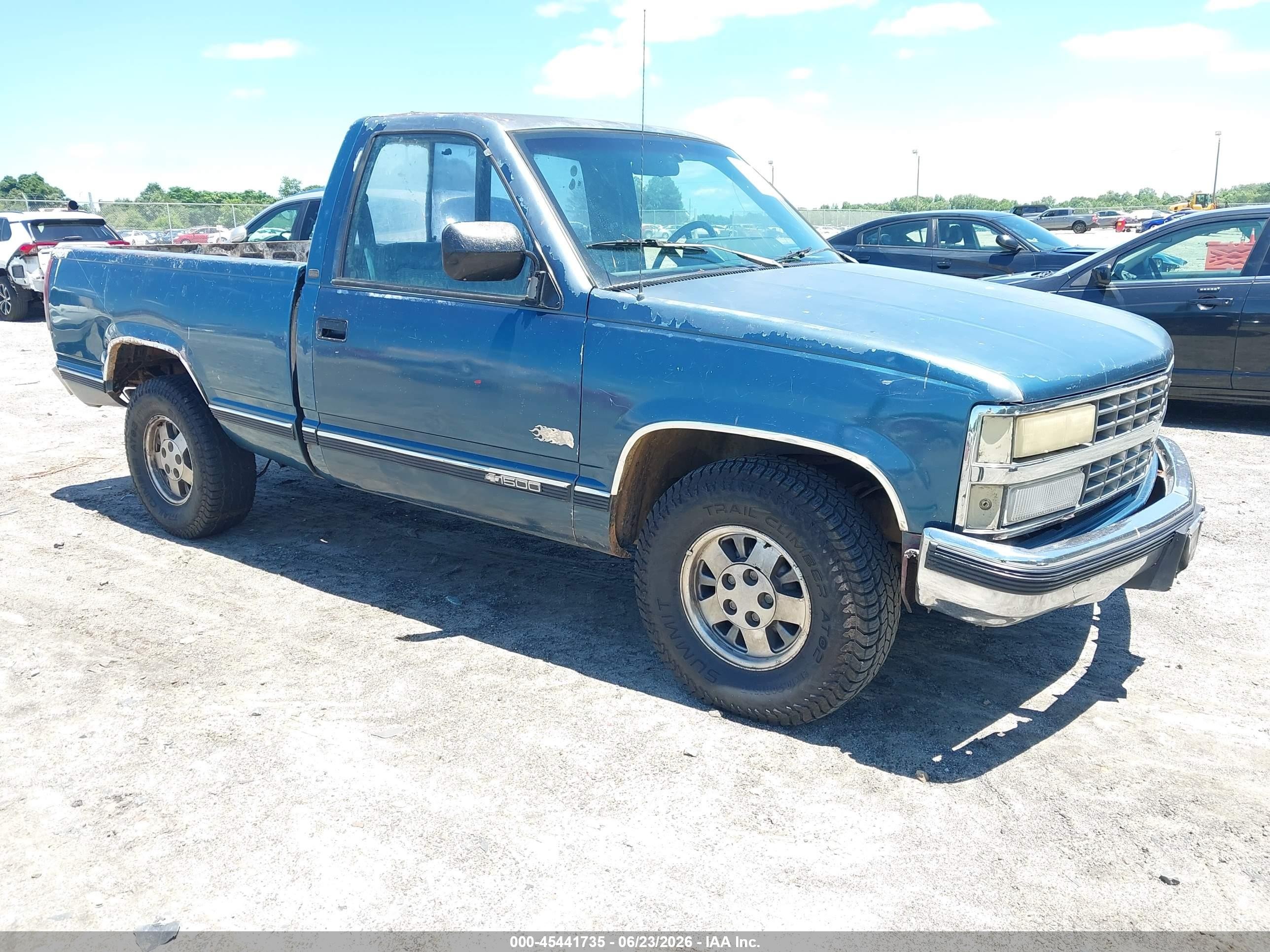 1990 Chevrolet Gmt-400 C1500 Blue vin: 1GCDC14K7LZ239961