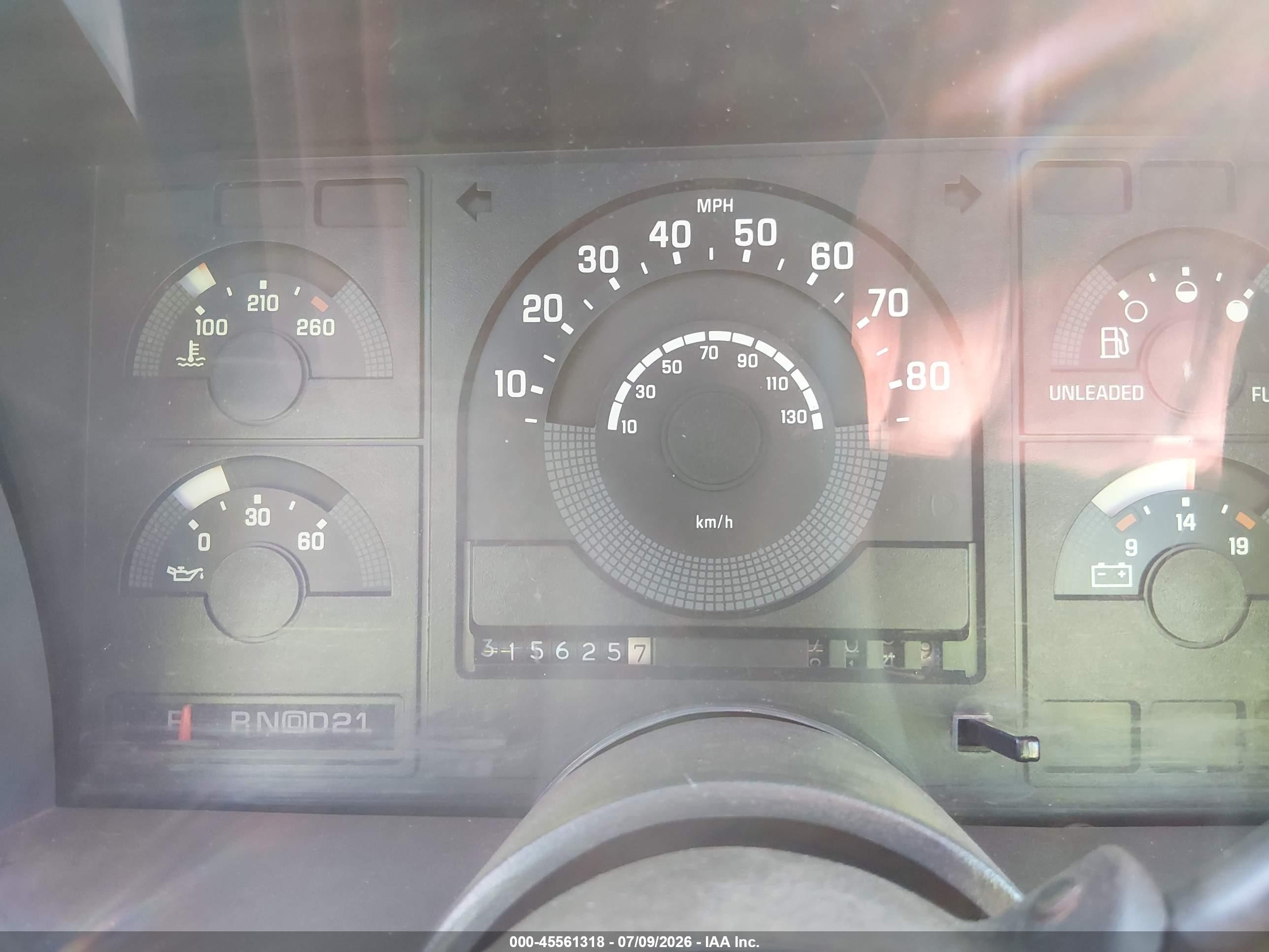 1991 Chevrolet Gmt-400 C1500 White vin: 1GCDC14K8MZ107874