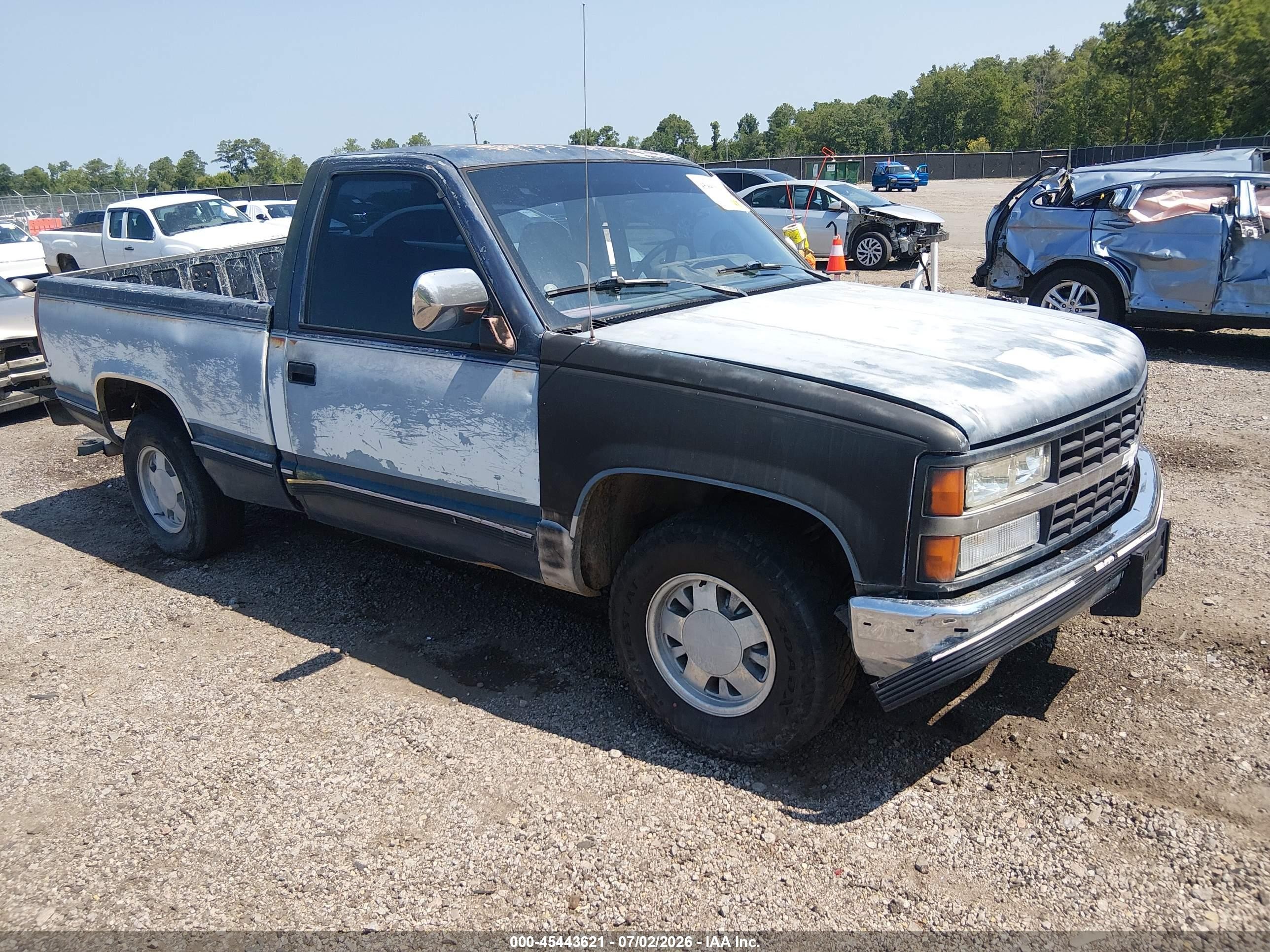 1988 Chevrolet Gmt-400 C1500 Синий vin: 1GCDC14KXJZ221063
