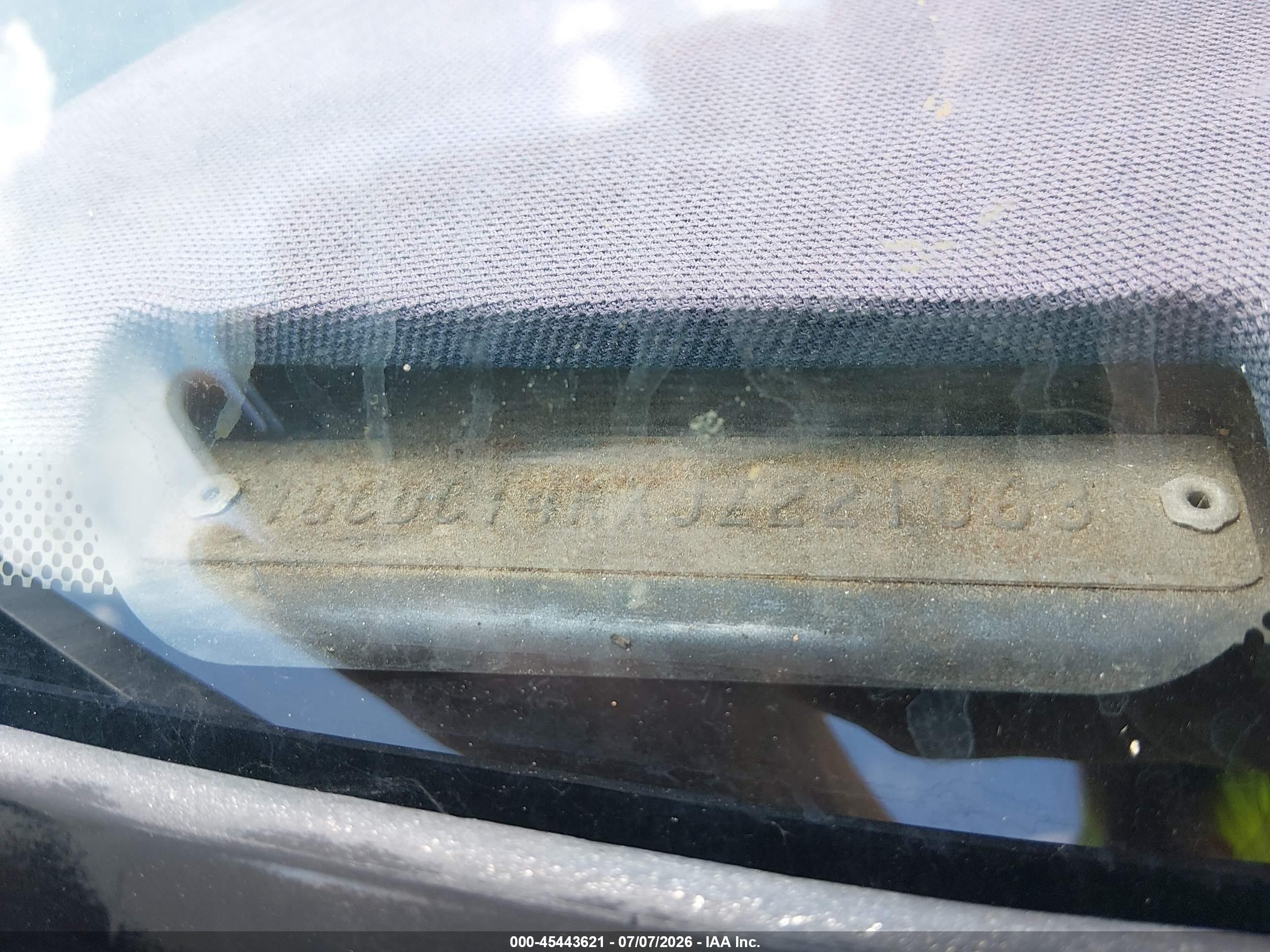 1988 Chevrolet Gmt-400 C1500 Синий vin: 1GCDC14KXJZ221063