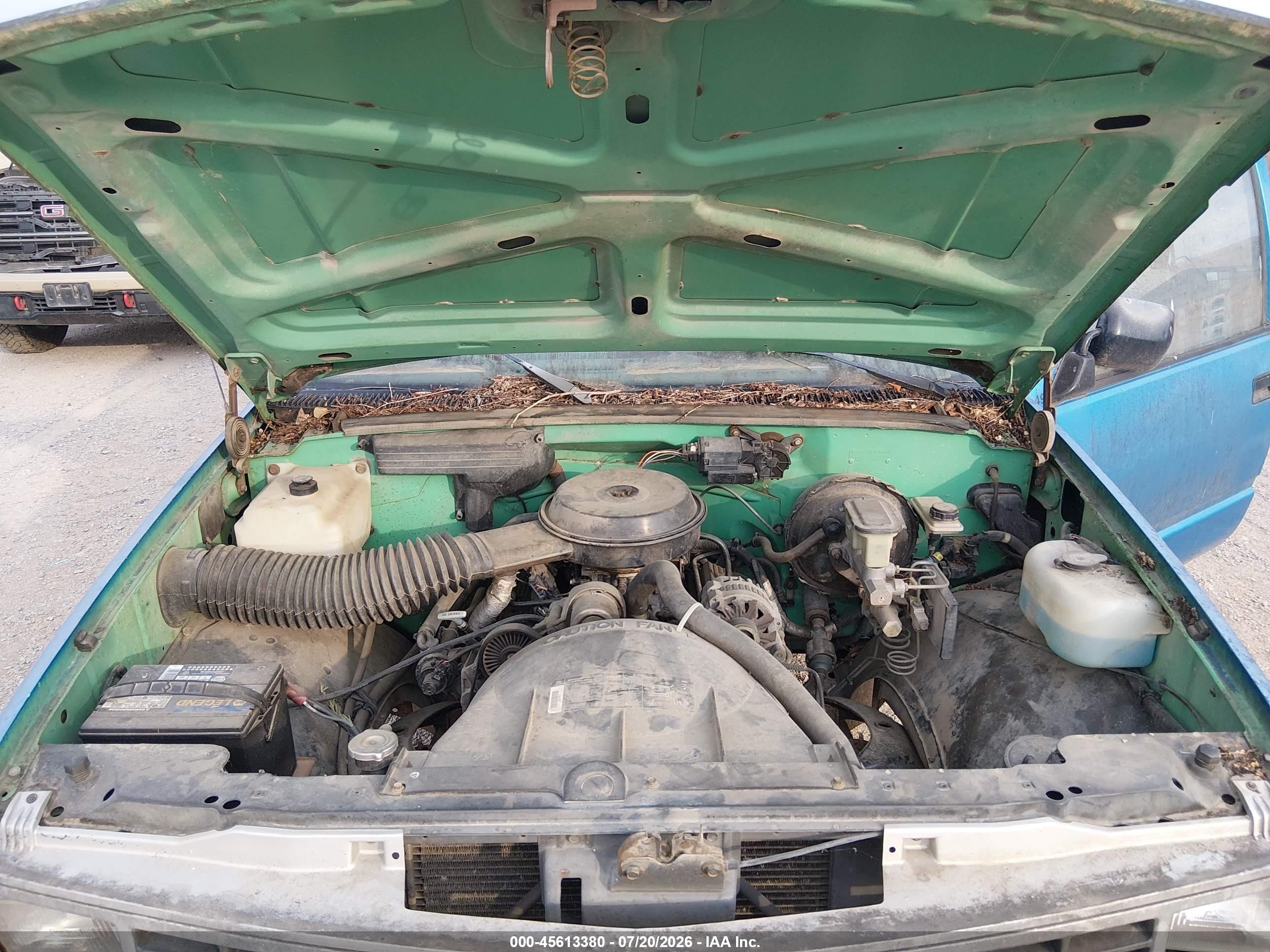 1990 Chevrolet Gmt-400 C1500 Blue vin: 1GCDC14Z0LZ195220
