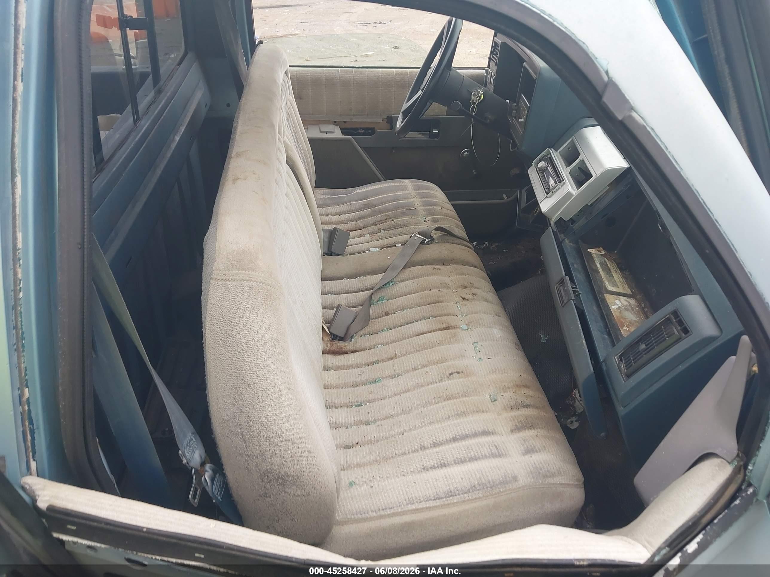 1990 Chevrolet Gmt-400 C1500 Teal vin: 1GCDC14Z2LZ116999