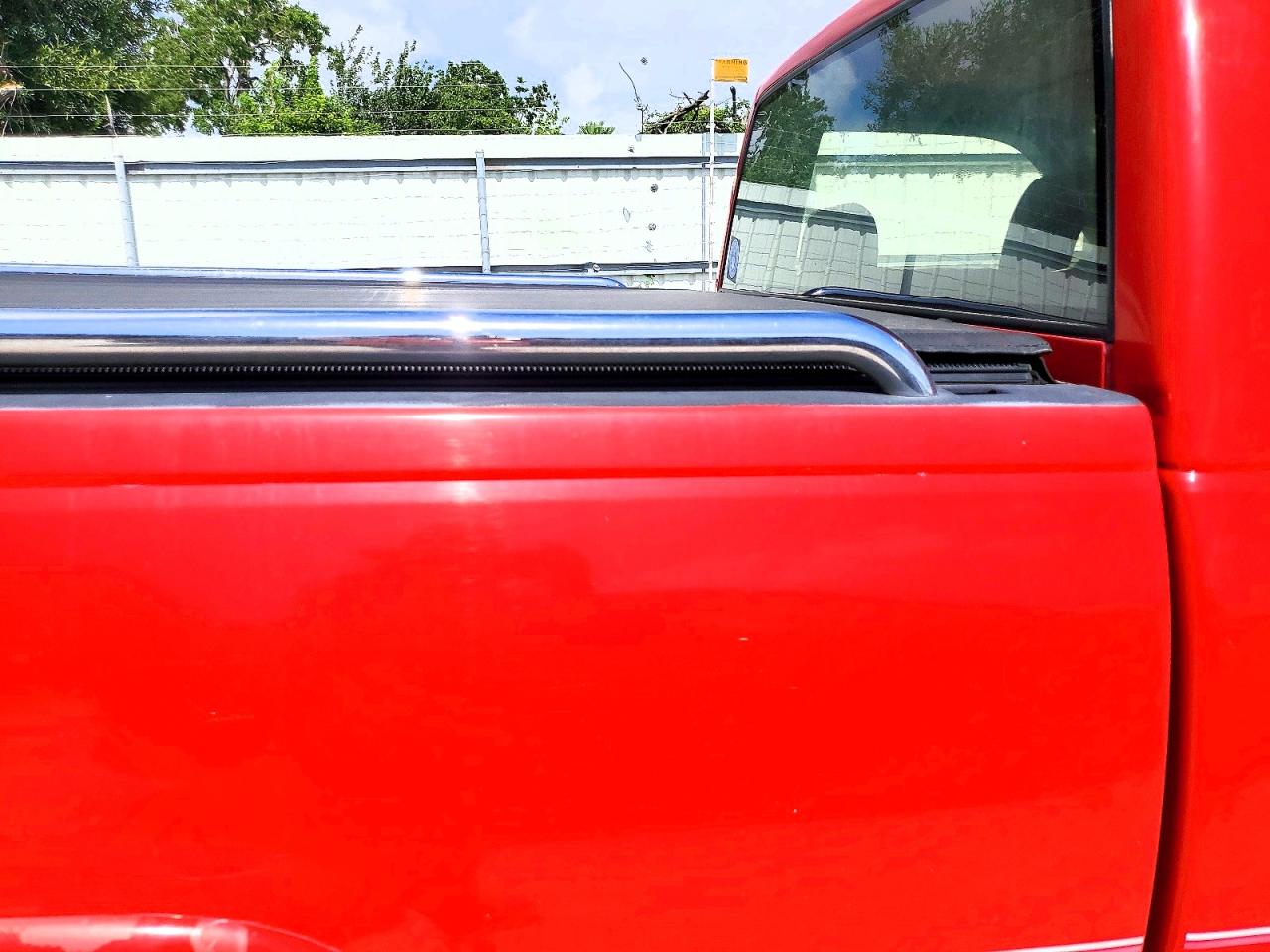 1993 Chevrolet Gmt-400 C1500 Red vin: 1GCDC14Z4PZ233067