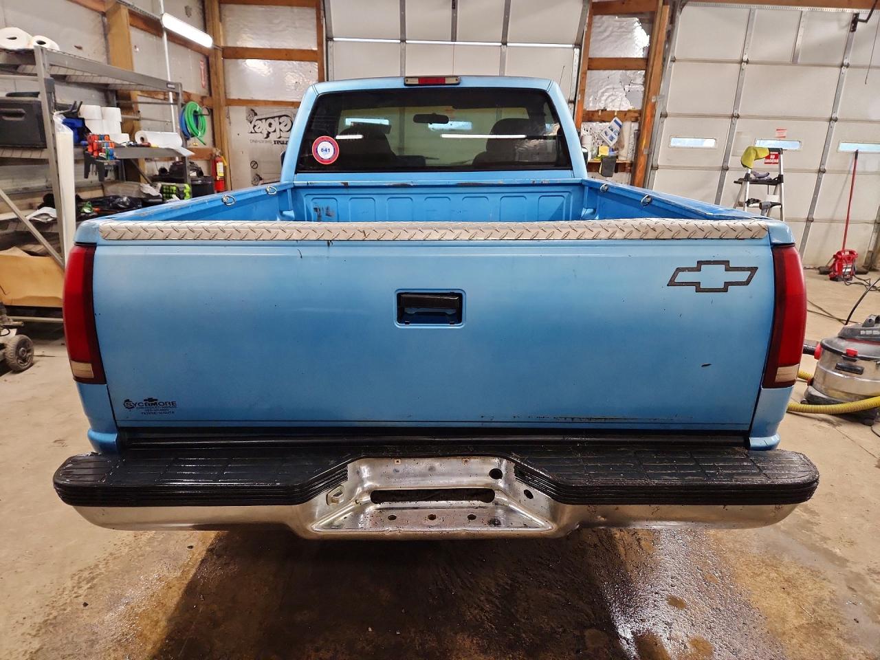 1994 Chevrolet Gmt-400 C1500 Blue vin: 1GCDC14Z4RZ210763