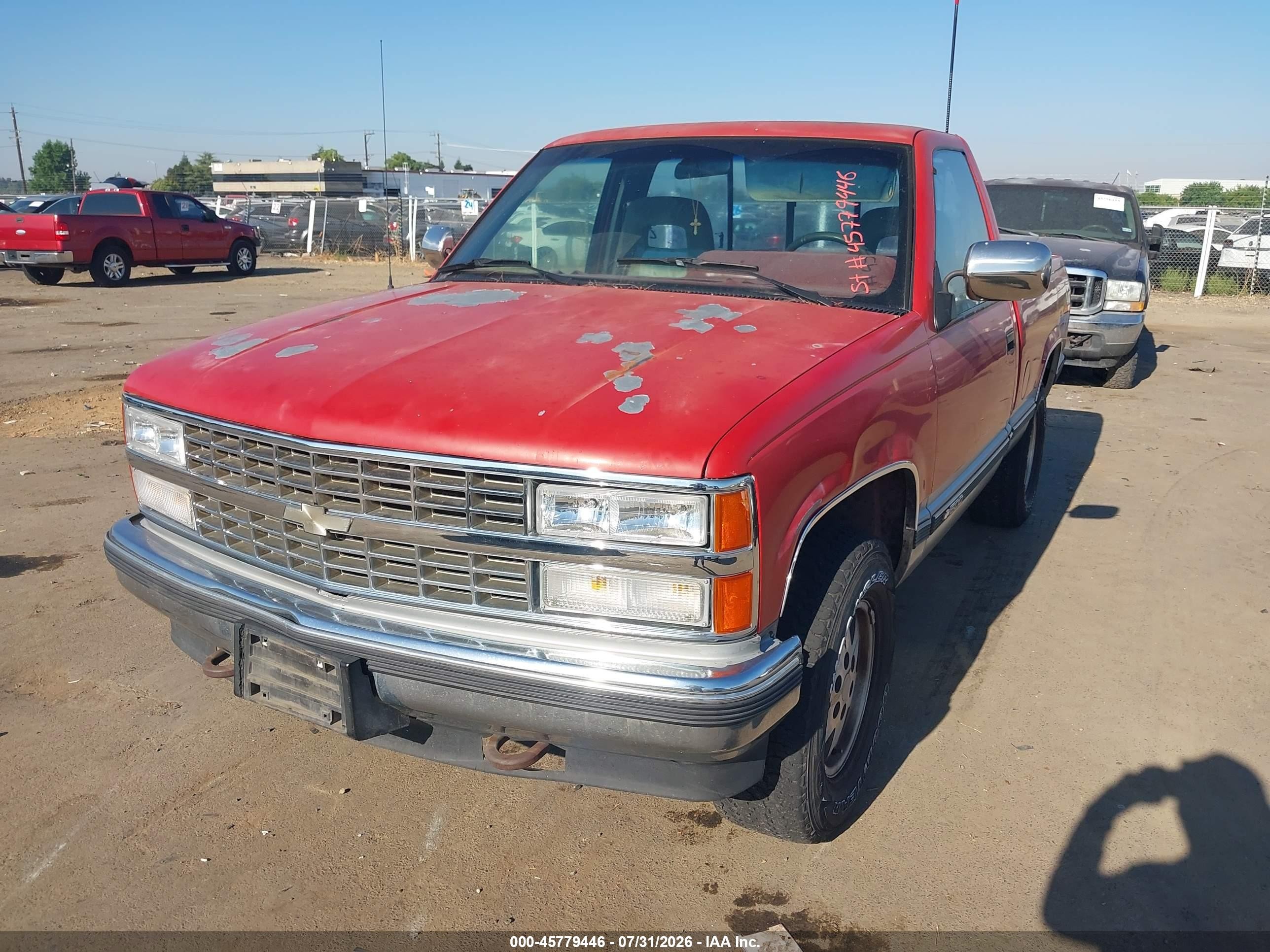 1990 Chevrolet Gmt-400 K1500 Red vin: 1GCDK14K5LZ157486