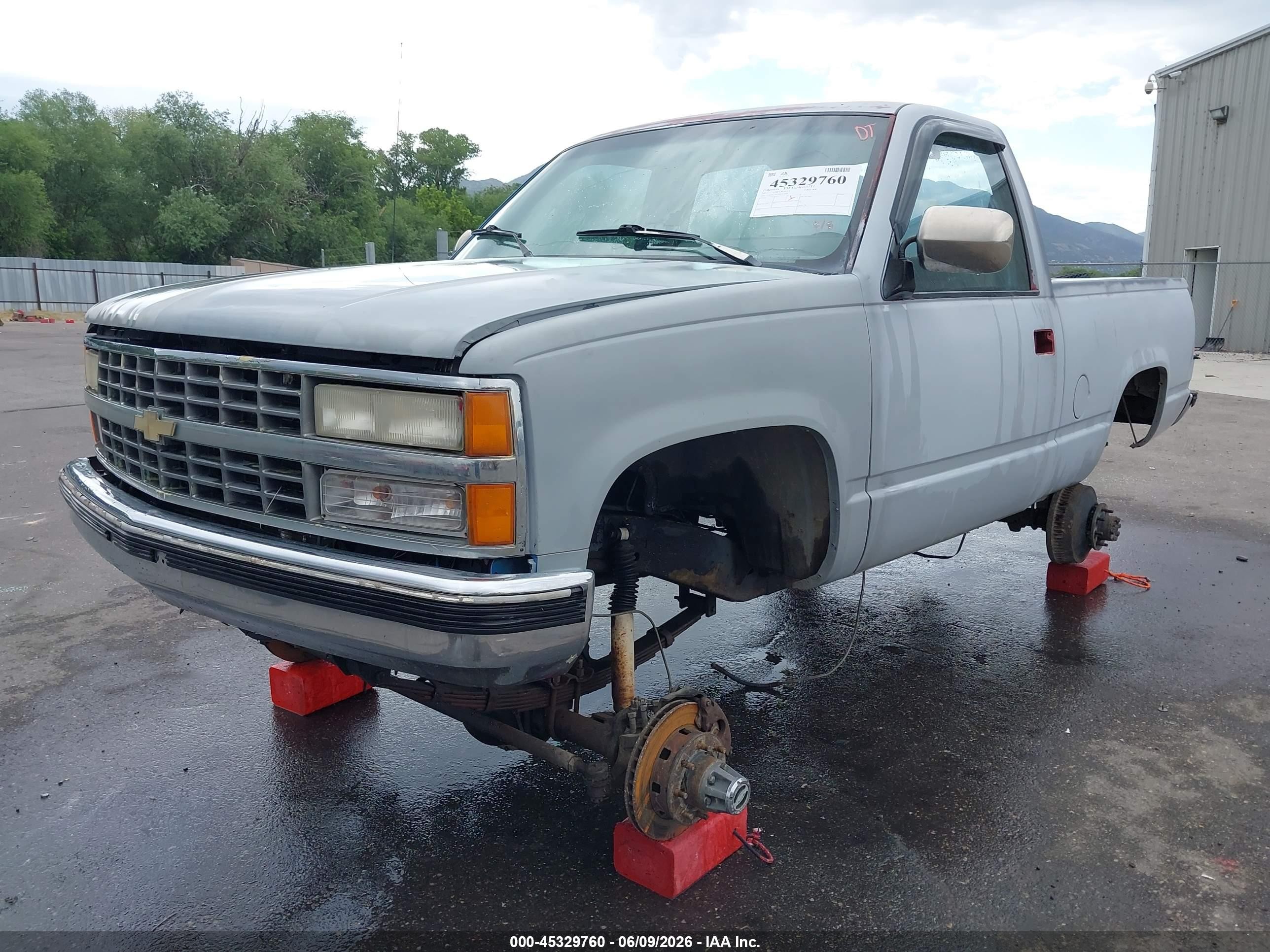 1991 Chevrolet Gmt-400 K1500 Gray vin: 1GCDK14K5ME132600