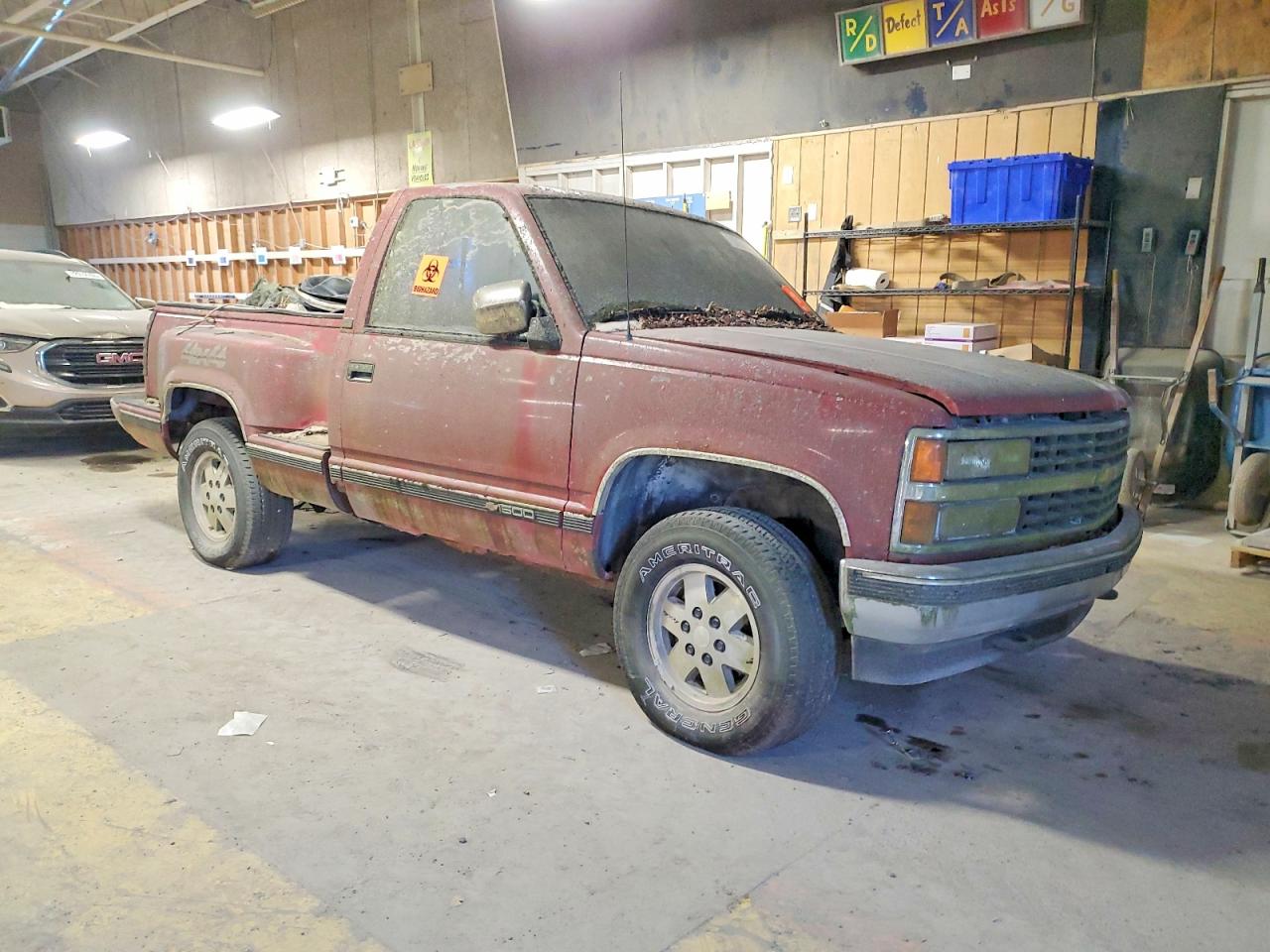 1991 Chevrolet Gmt-400 Red vin: 1GCDK14K6MZ174086