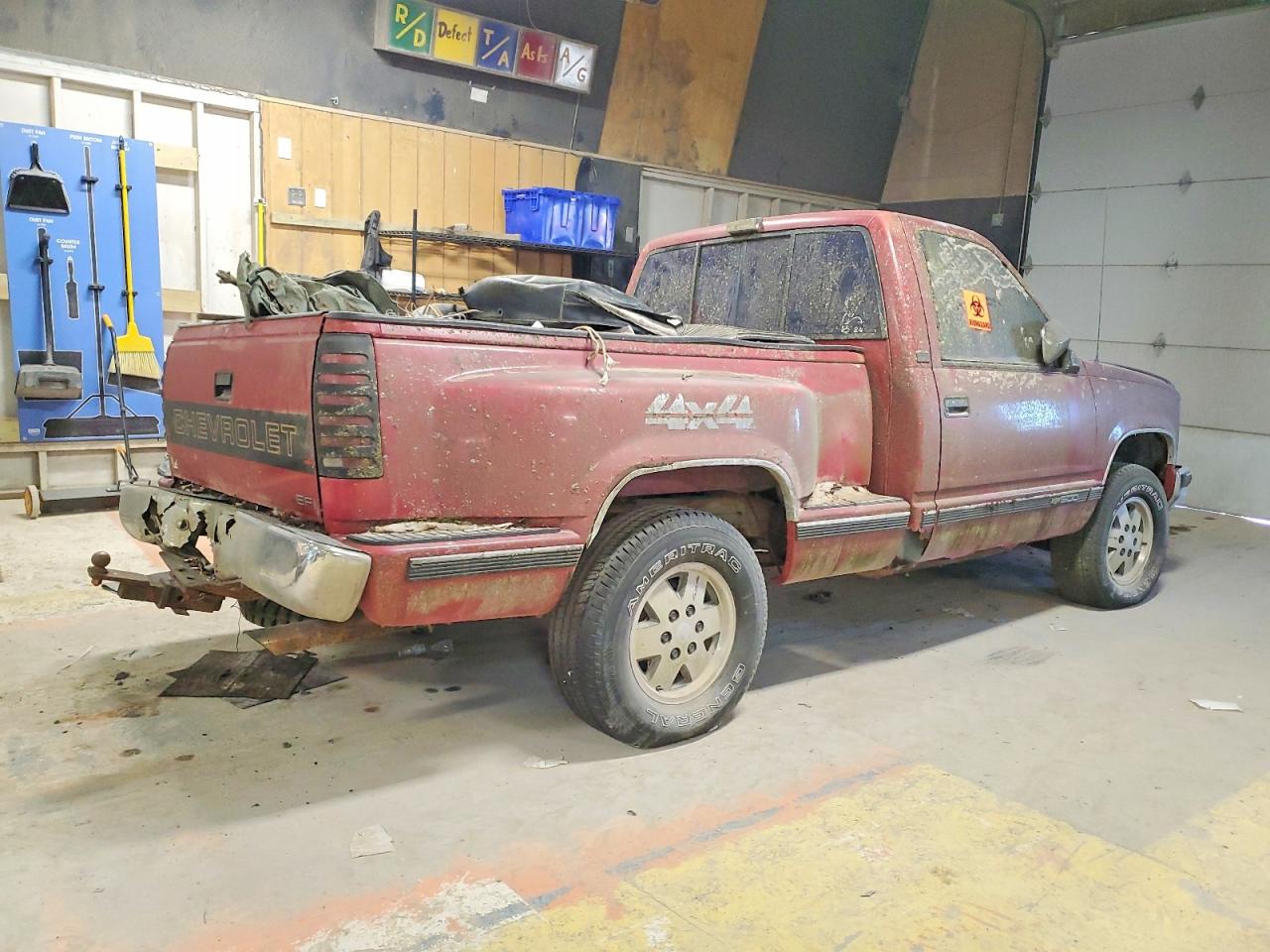1991 Chevrolet Gmt-400 Red vin: 1GCDK14K6MZ174086