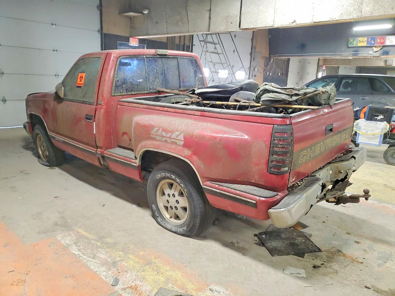 1991 Chevrolet Gmt-400 Red vin: 1GCDK14K6MZ174086
