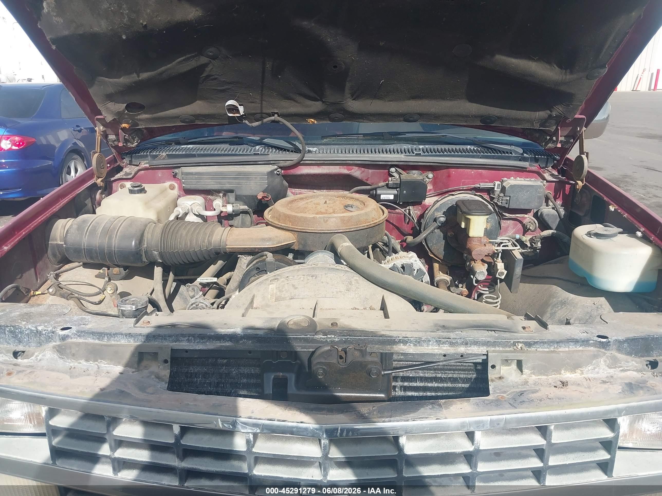 1988 Chevrolet Gmt-400 K1500 Red vin: 1GCDK14K8JE129430
