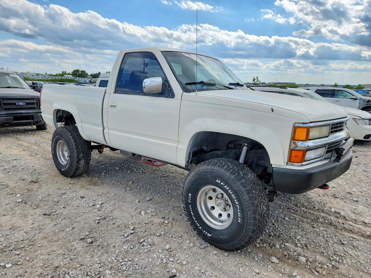 1991 Chevrolet Gmt-400 K1500 White vin: 1GCDK14K9MZ178259