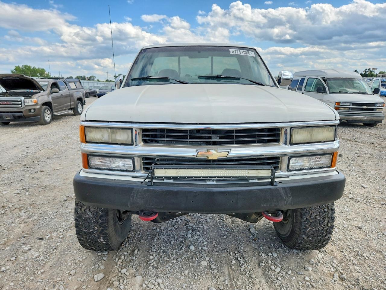 1991 Chevrolet Gmt-400 K1500 White vin: 1GCDK14K9MZ178259