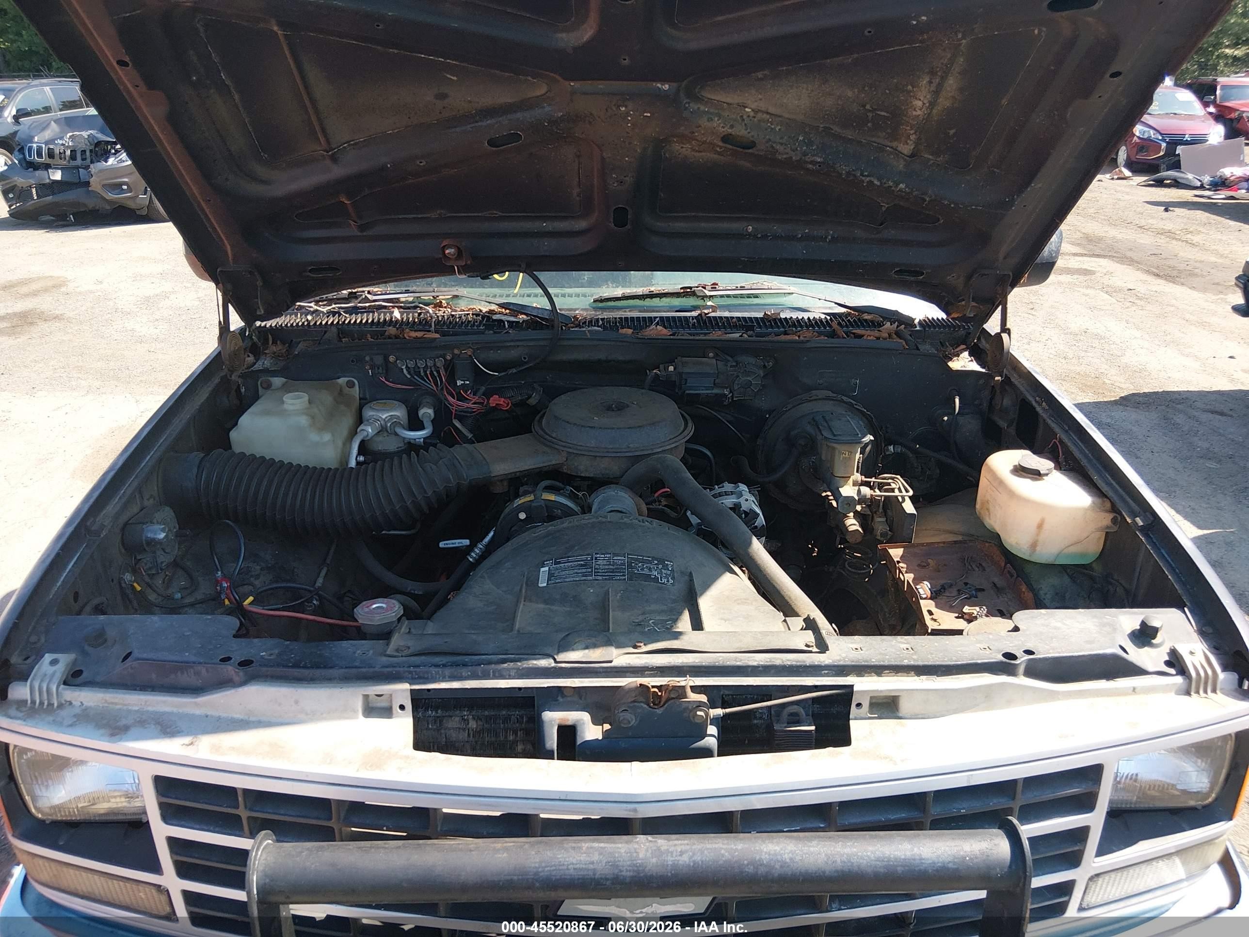 1989 Chevrolet Gmt-400 K1500 Blue vin: 1GCDK14Z2KE218005