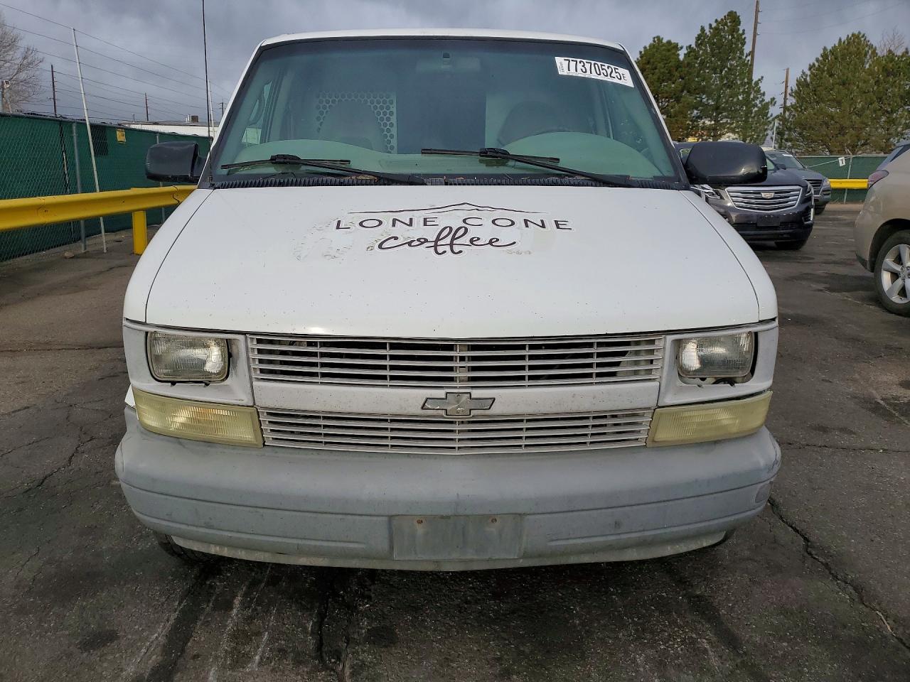 2004 Chevrolet Astro White vin: 1GCDL19X54B108168