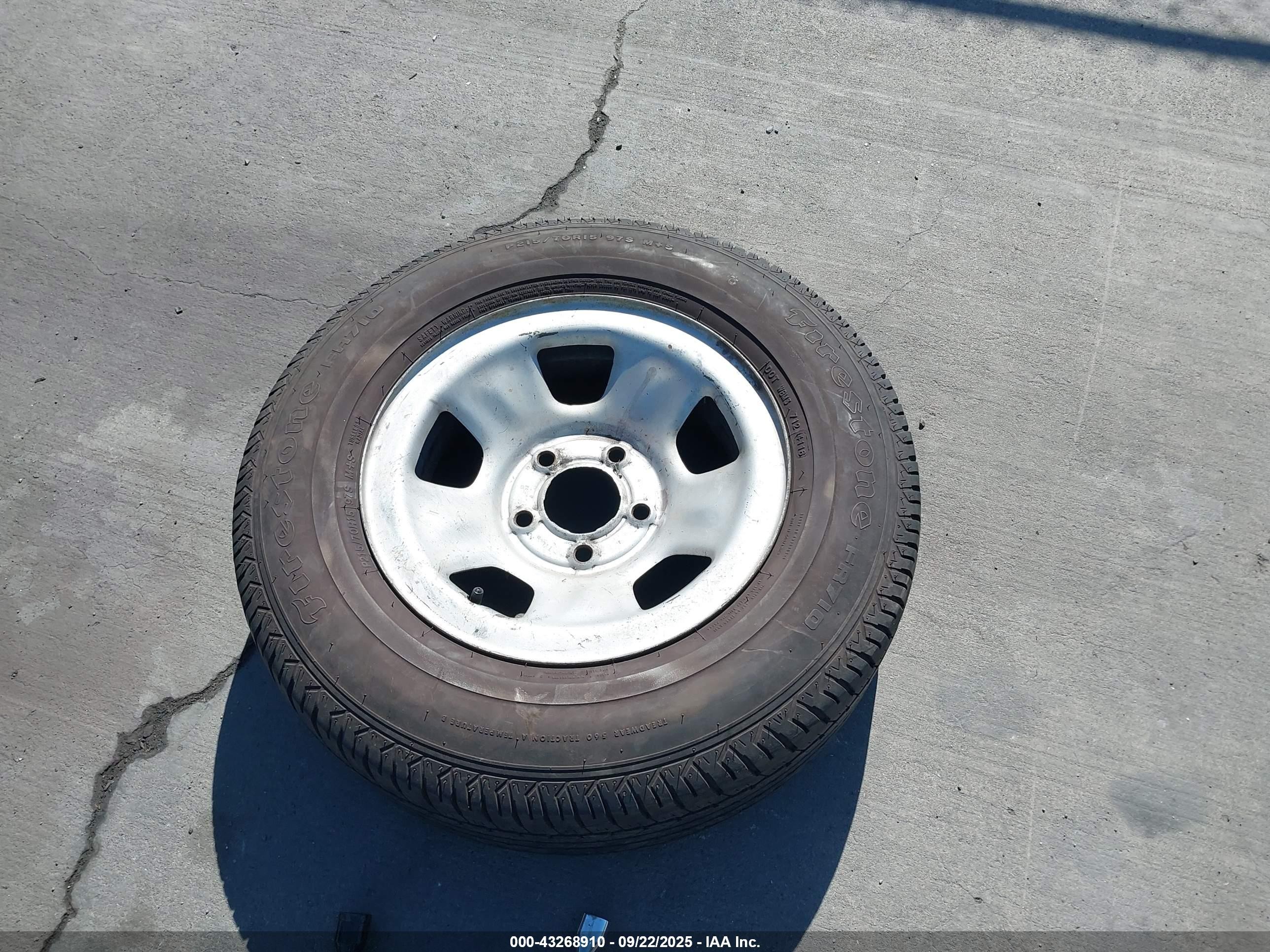 1988 Chevrolet Astro   Silver vin: 1GCDM15Z3JB238370