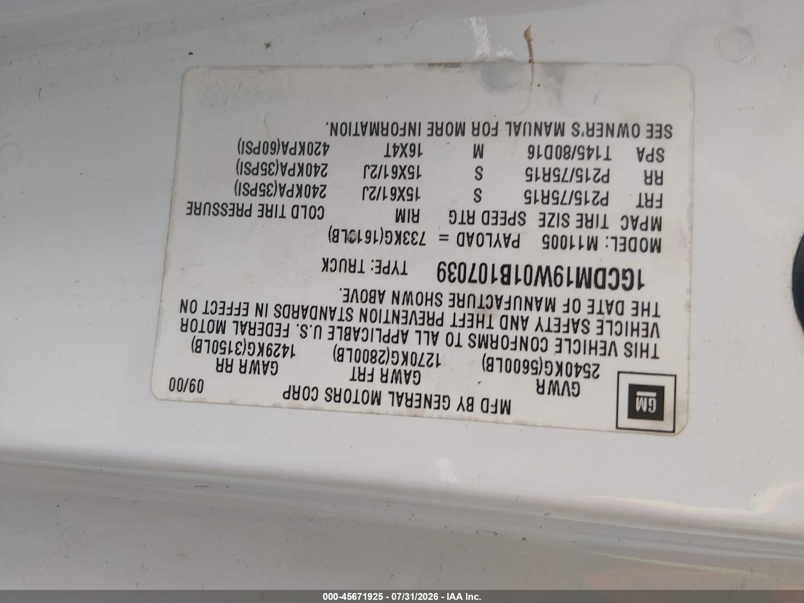 2001 Chevrolet Astro   Белый vin: 1GCDM19W01B107039