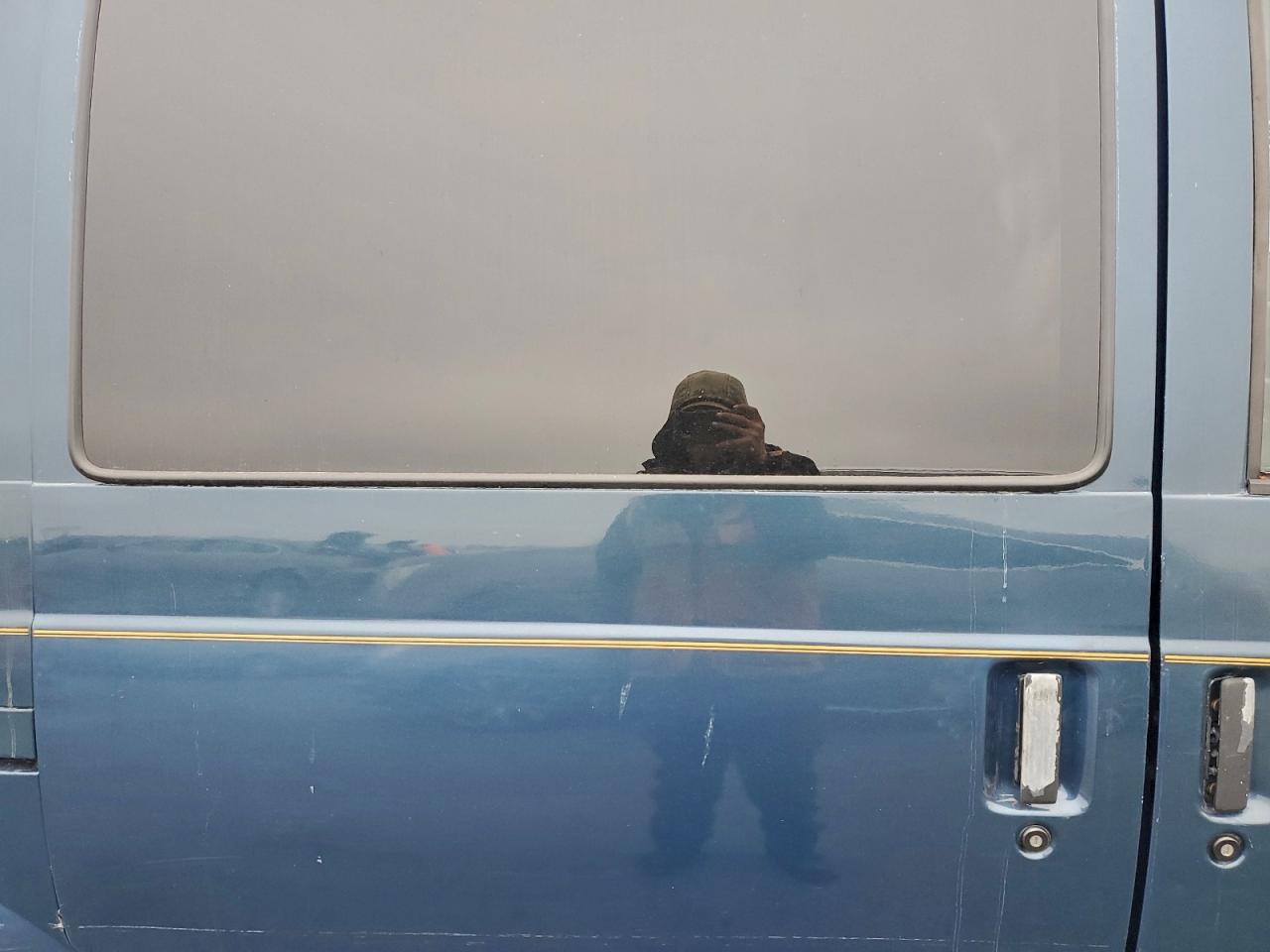 1999 Chevrolet Astro Blue vin: 1GCDM19W0XB129180