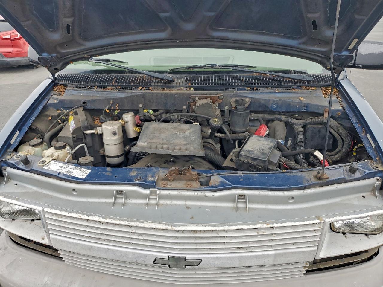 1999 Chevrolet Astro Blue vin: 1GCDM19W0XB129180