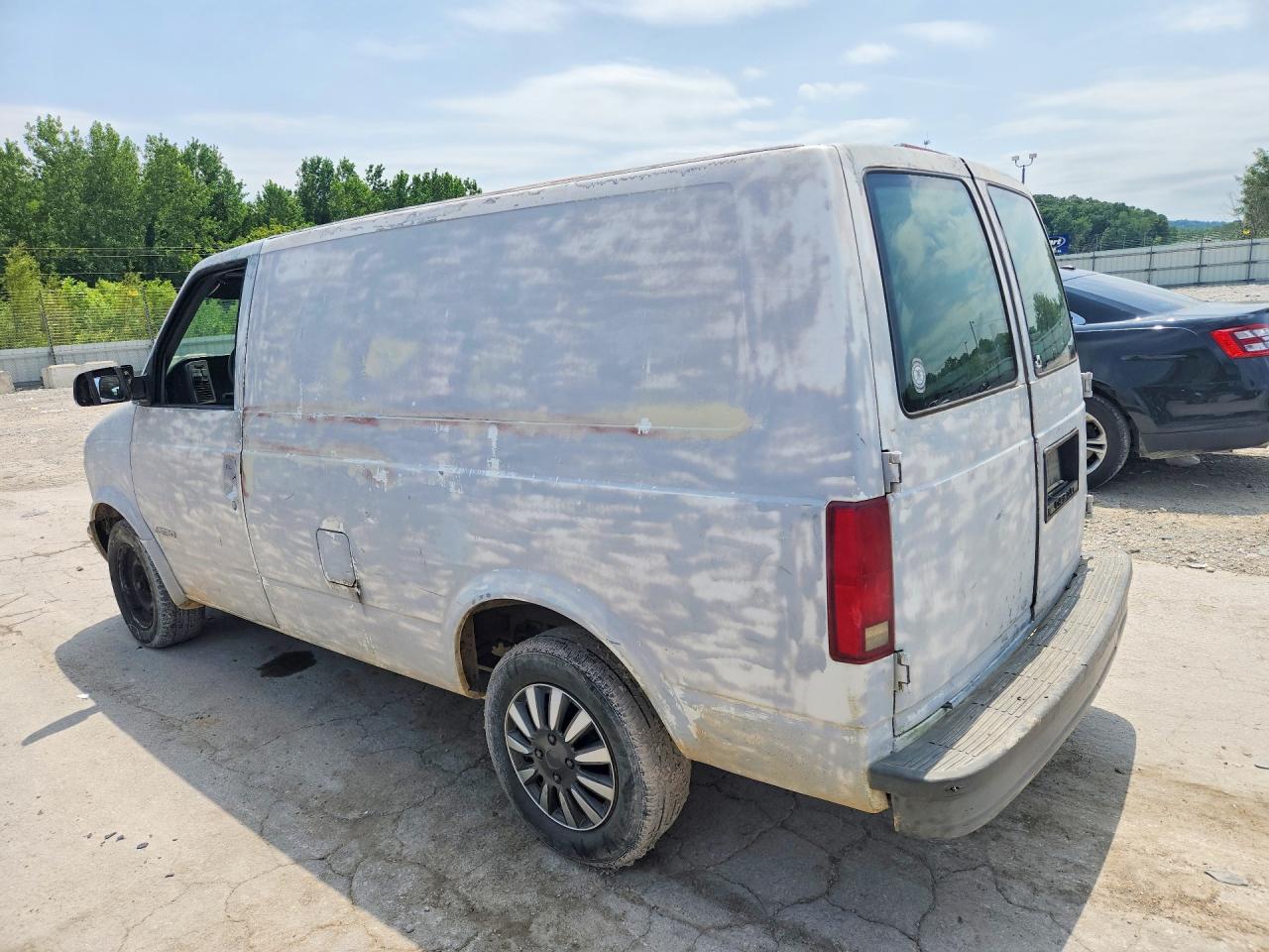 1995 Chevrolet Astro Silver vin: 1GCDM19W4SB196597