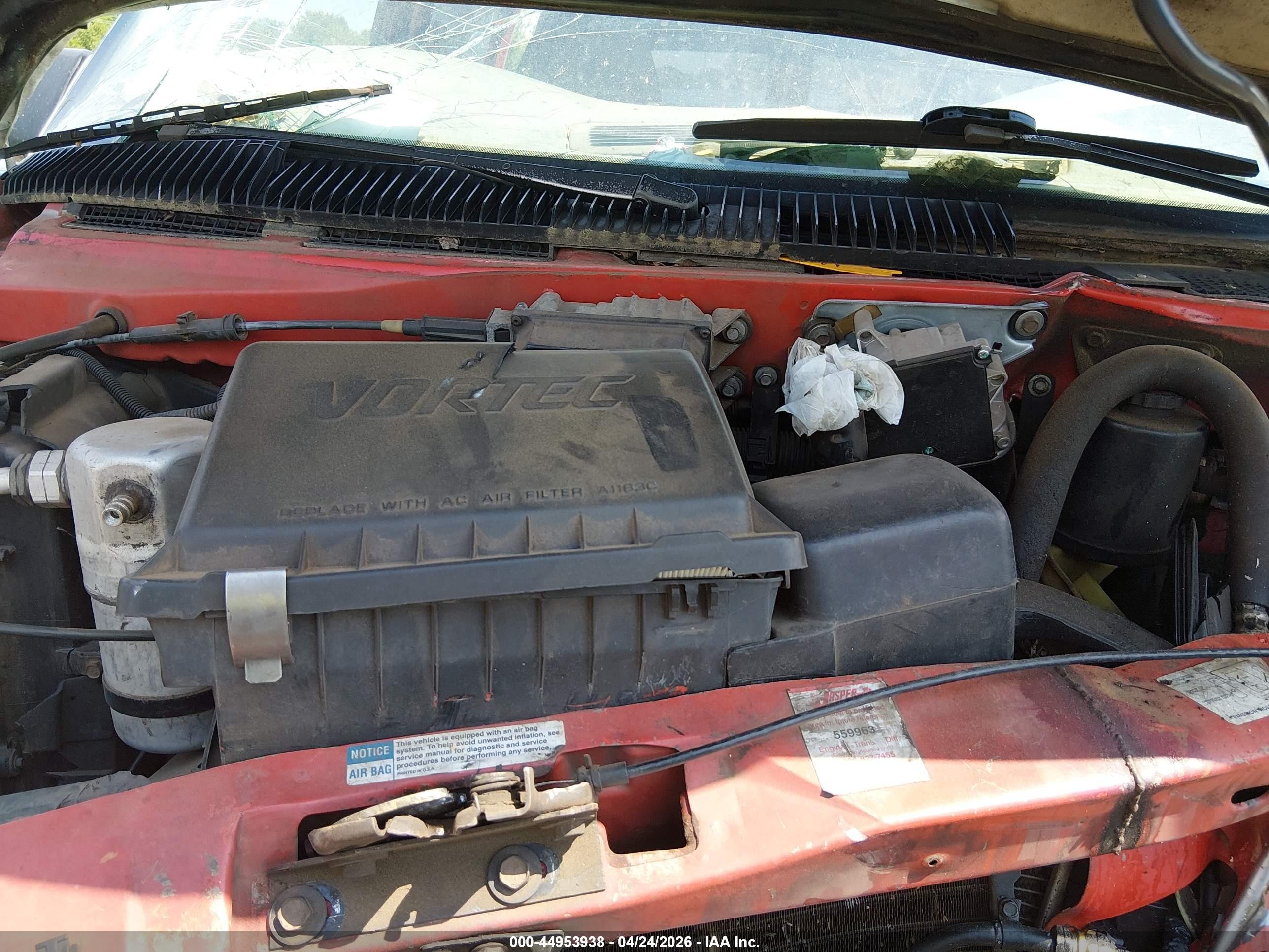 1997 Chevrolet Astro   Белый vin: 1GCDM19W6VB191907