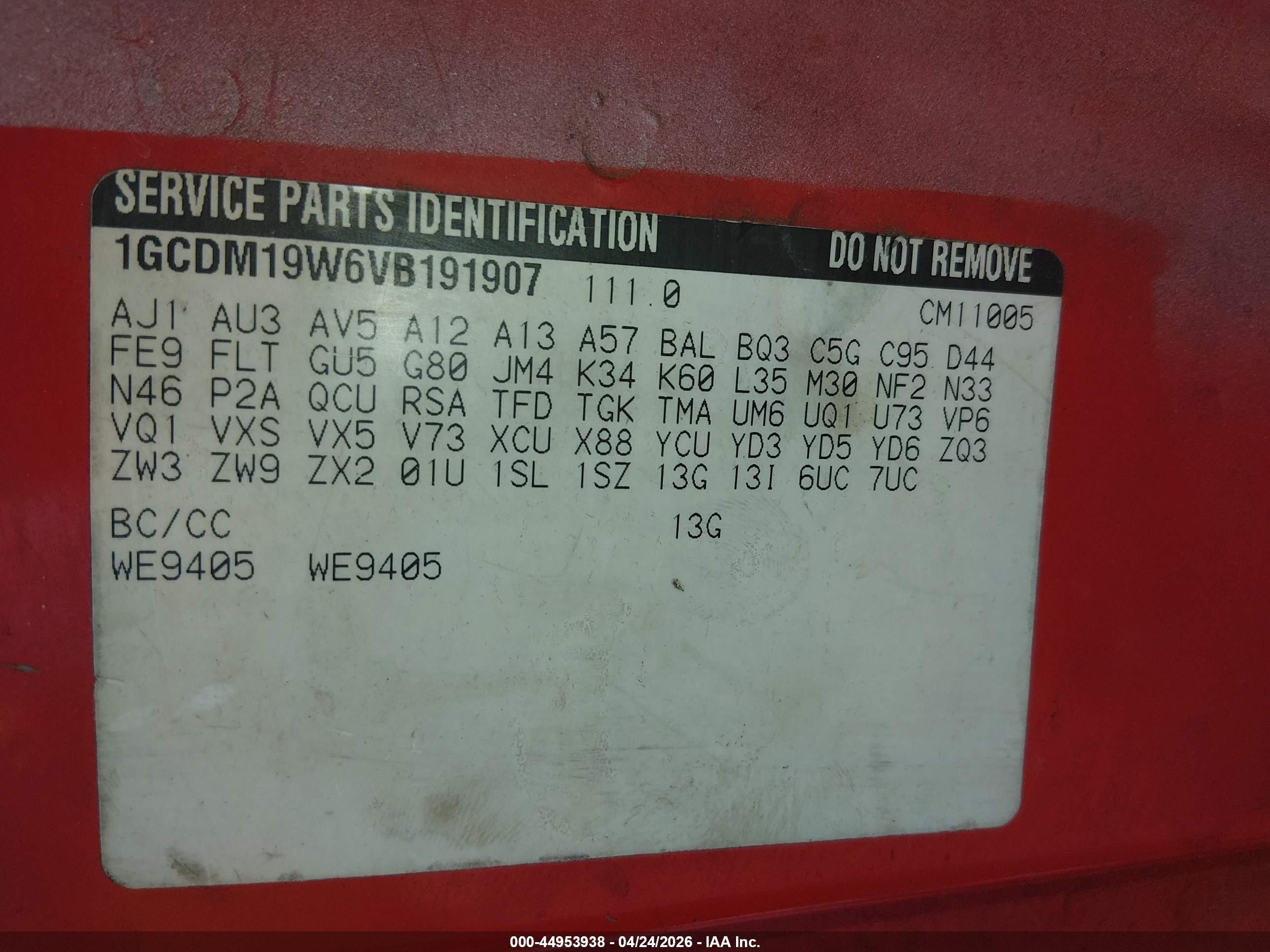 1997 Chevrolet Astro   Белый vin: 1GCDM19W6VB191907