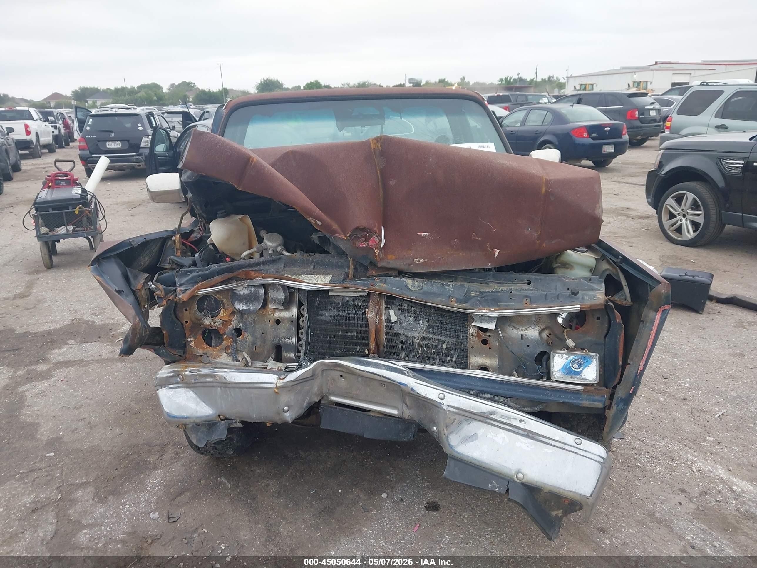 1987 Chevrolet R10   Blue vin: 1GCDR14HXHS129151