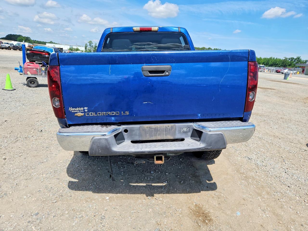 2005 Chevrolet Colorado Blue vin: 1GCDS136058226064
