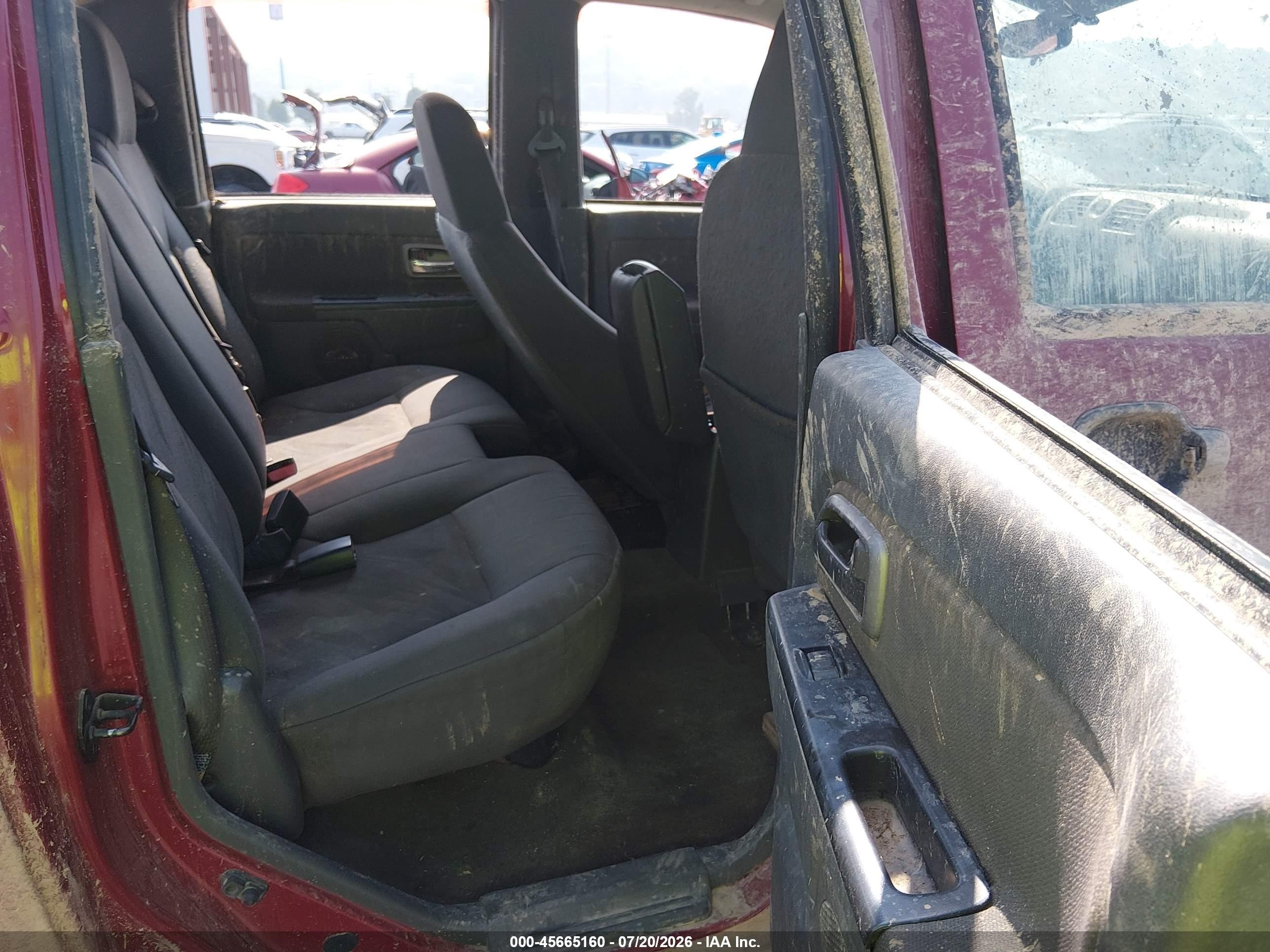 2004 Chevrolet Colorado Ls Red vin: 1GCDS136448182973