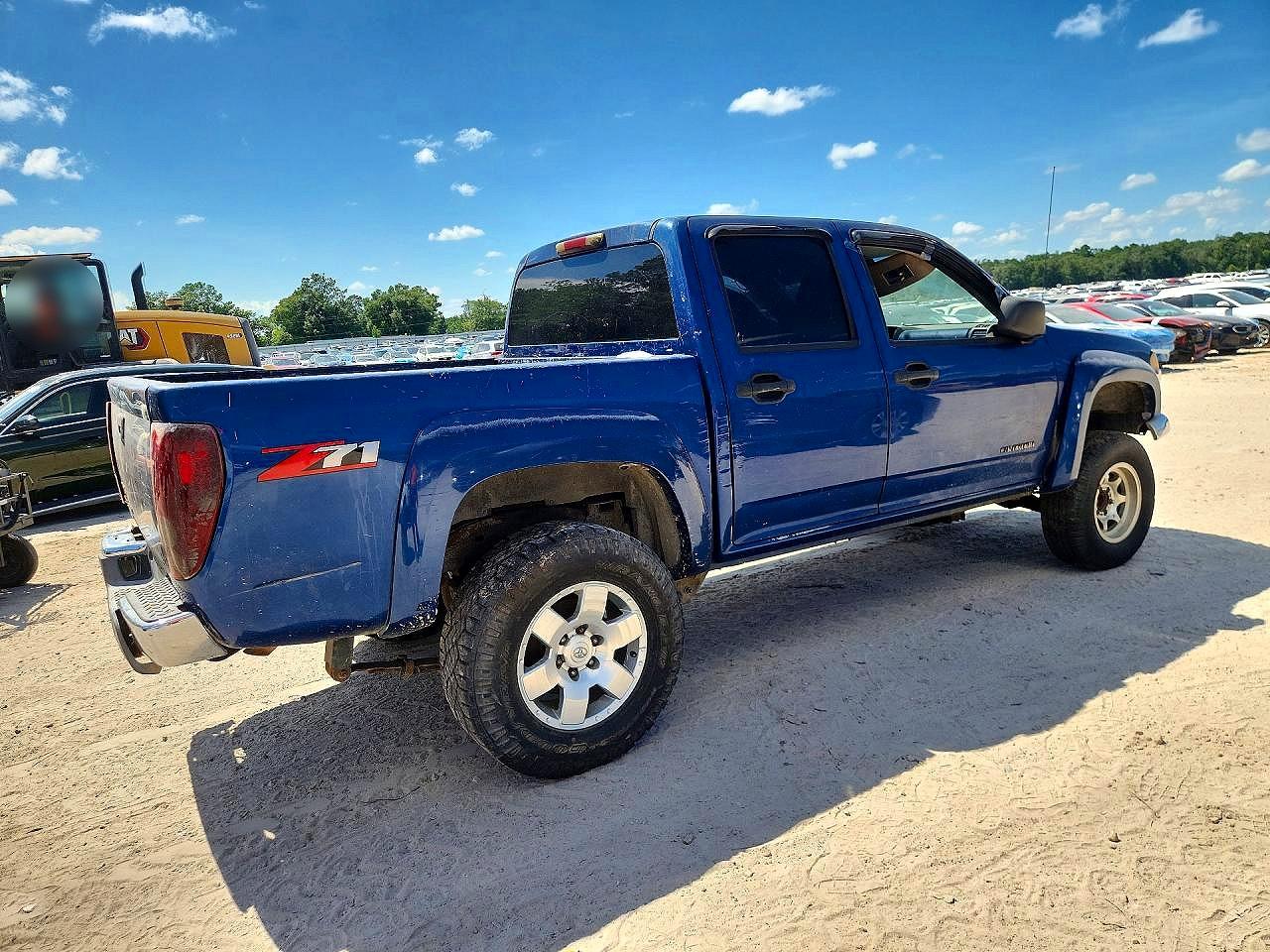 2005 Chevrolet Colorado Синий vin: 1GCDS136558225427
