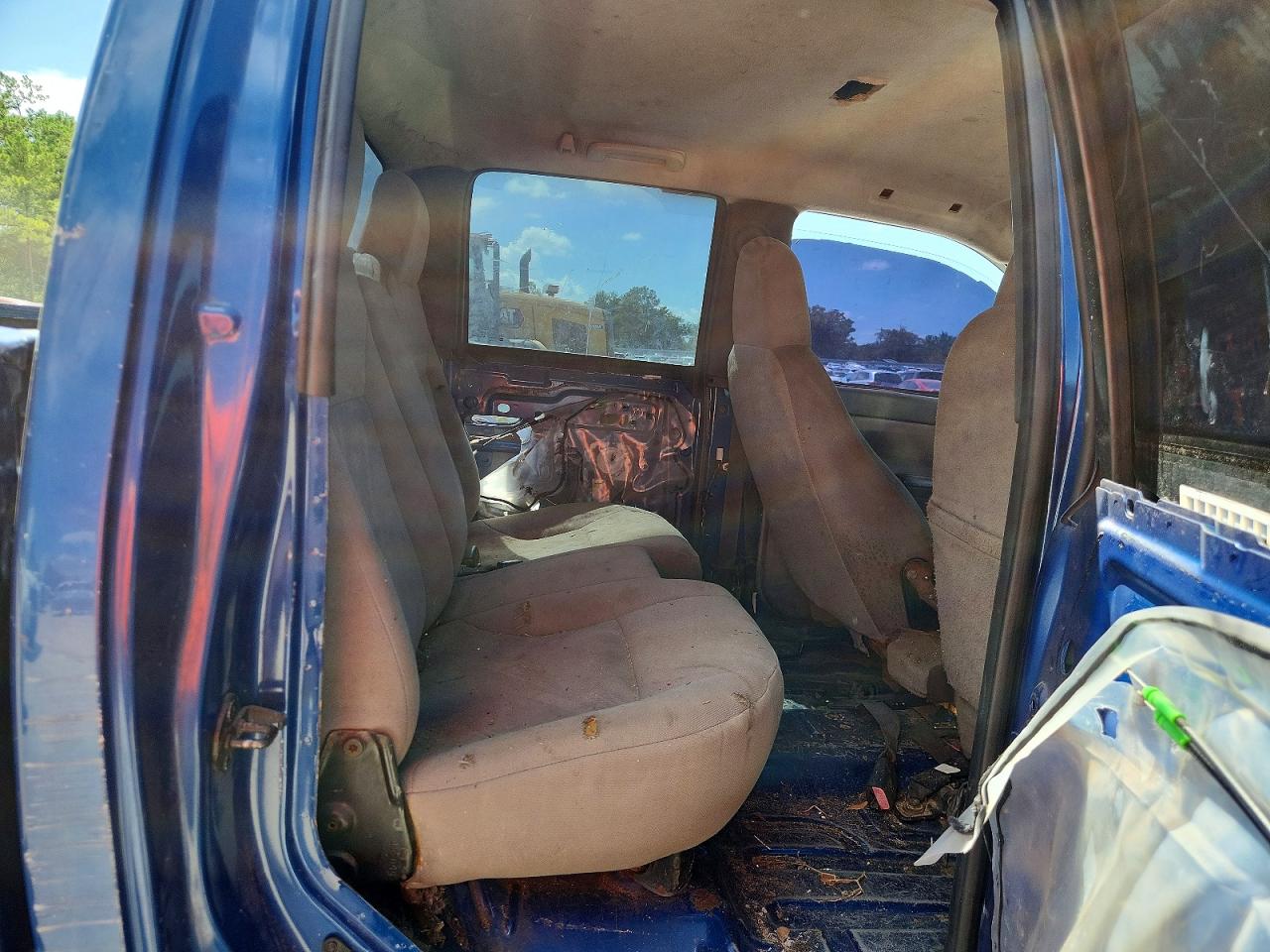 2005 Chevrolet Colorado Синий vin: 1GCDS136558225427