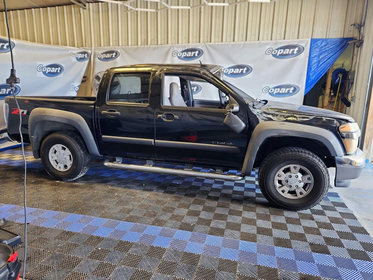 2005 Chevrolet Colorado Черный vin: 1GCDS136658238994