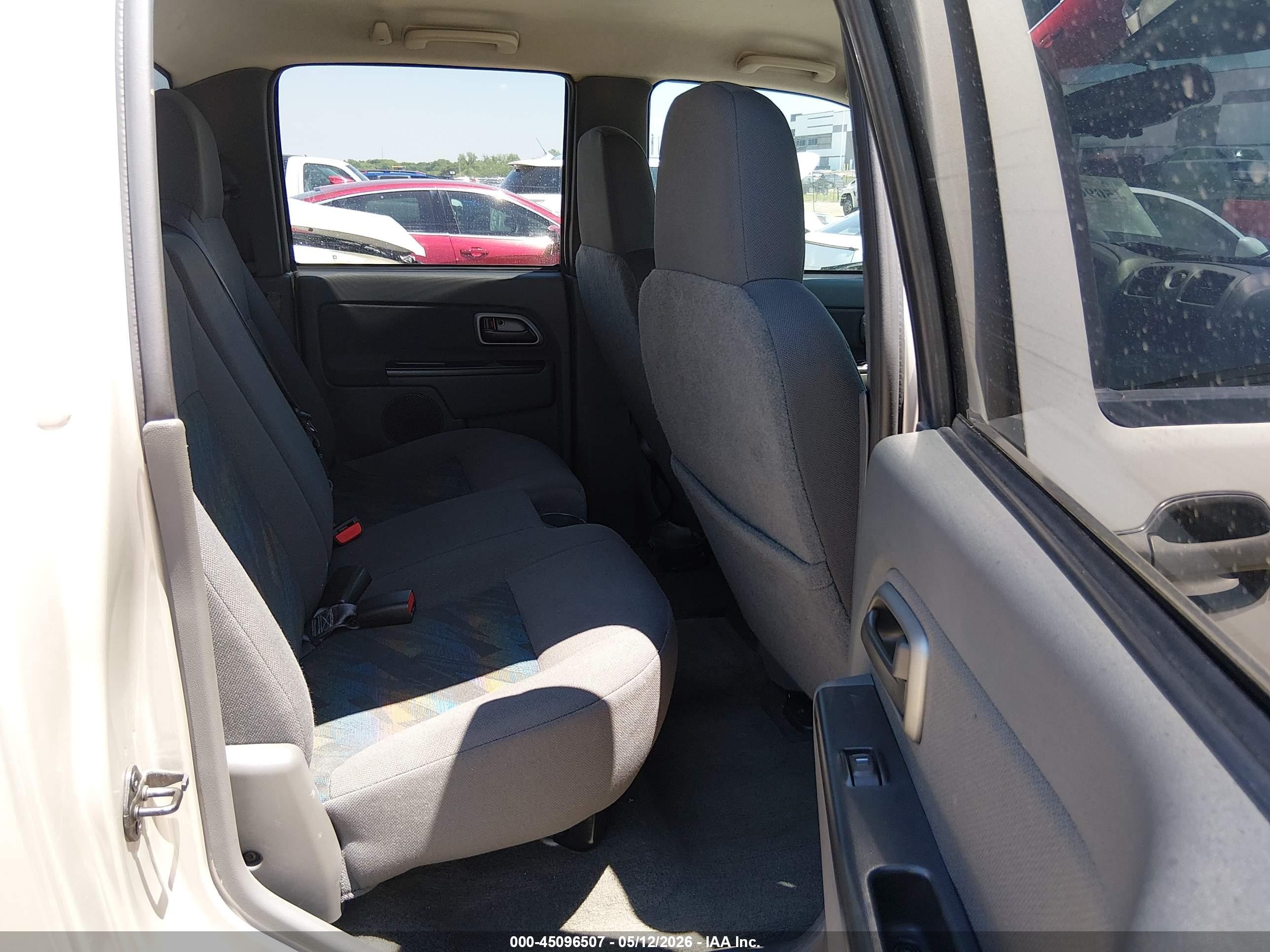 2004 Chevrolet Colorado Ls Gray vin: 1GCDS136848113381