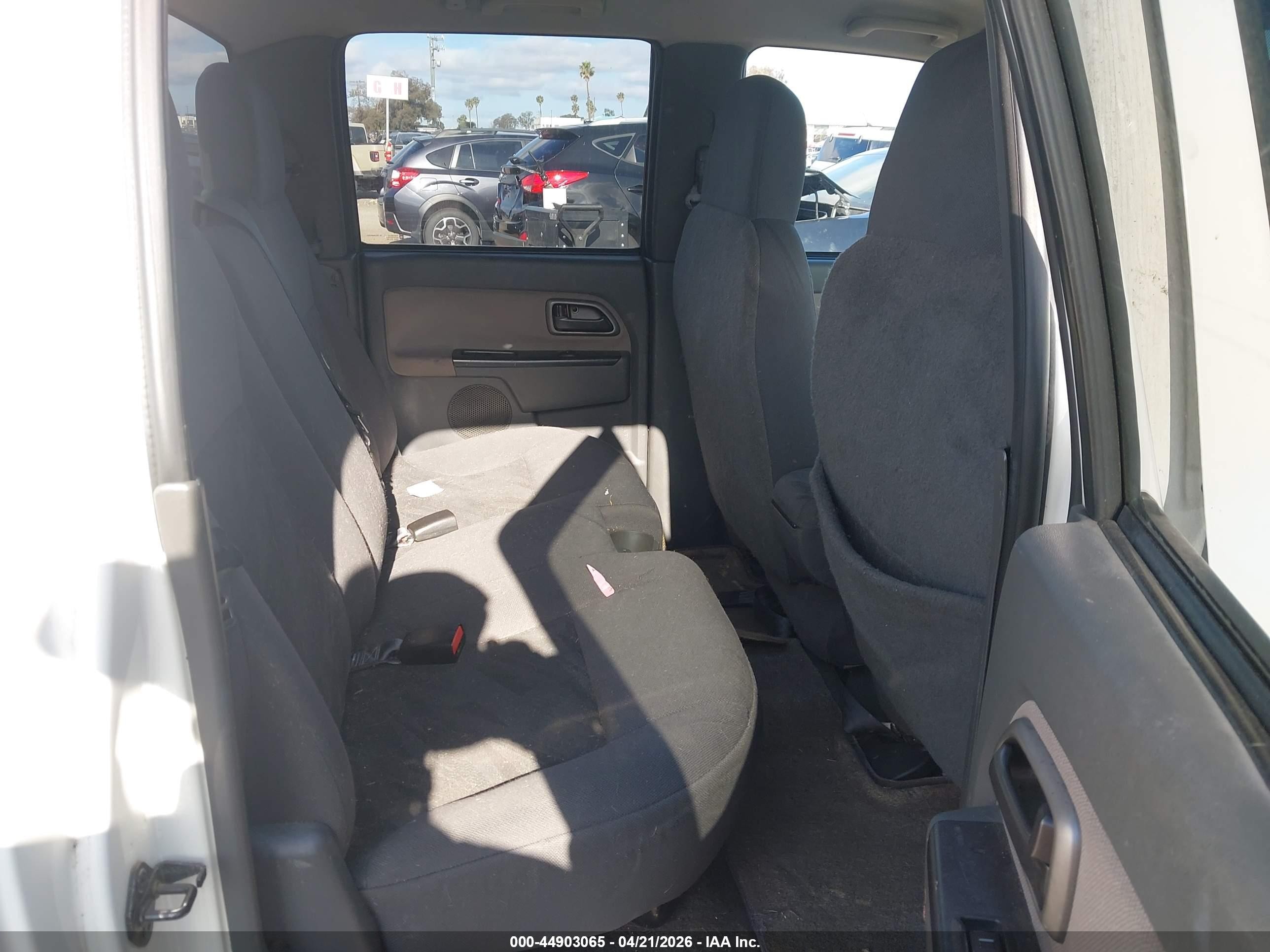 2004 Chevrolet Colorado Ls White vin: 1GCDS136948106665