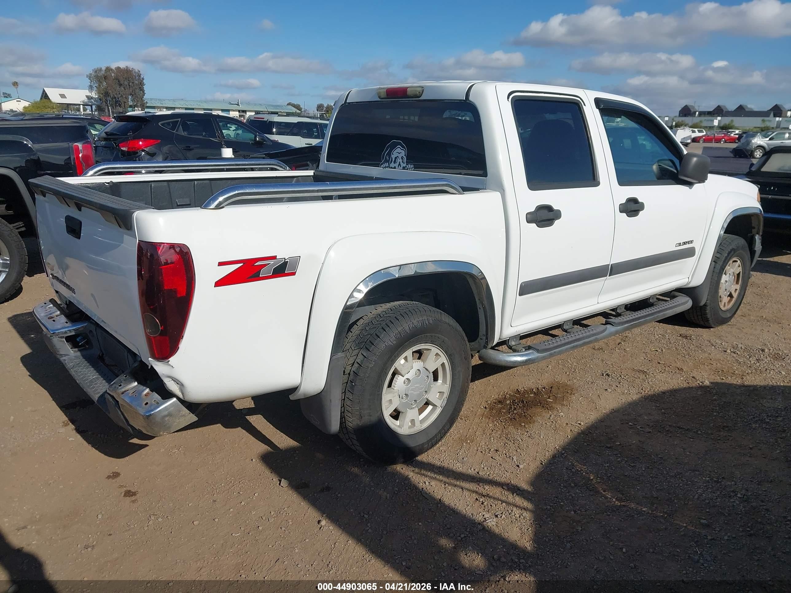 2004 Chevrolet Colorado Ls White vin: 1GCDS136948106665